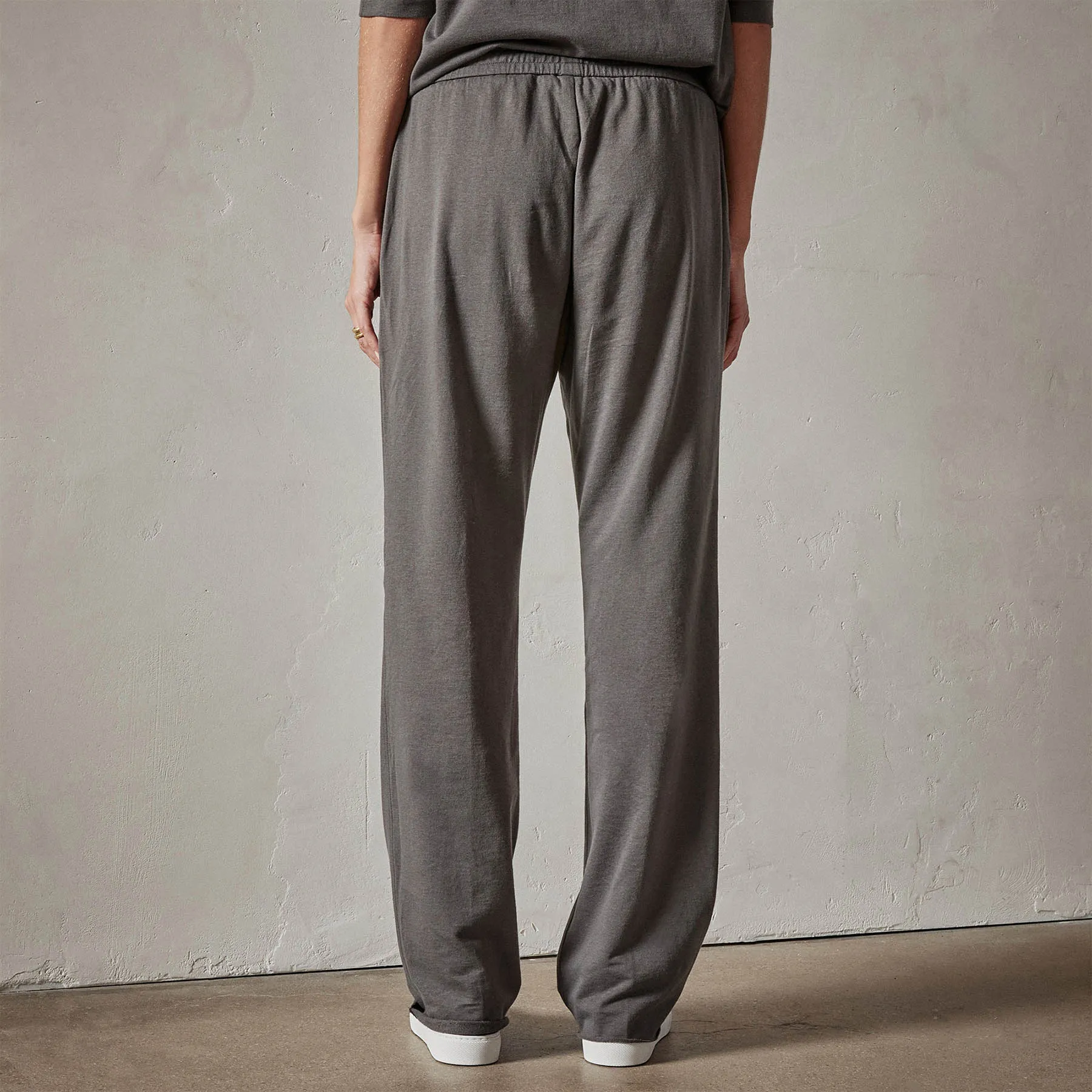 Recycled Feather Weight Terry Sweatpant - Fin sold by James Perse product image thumbnail 5