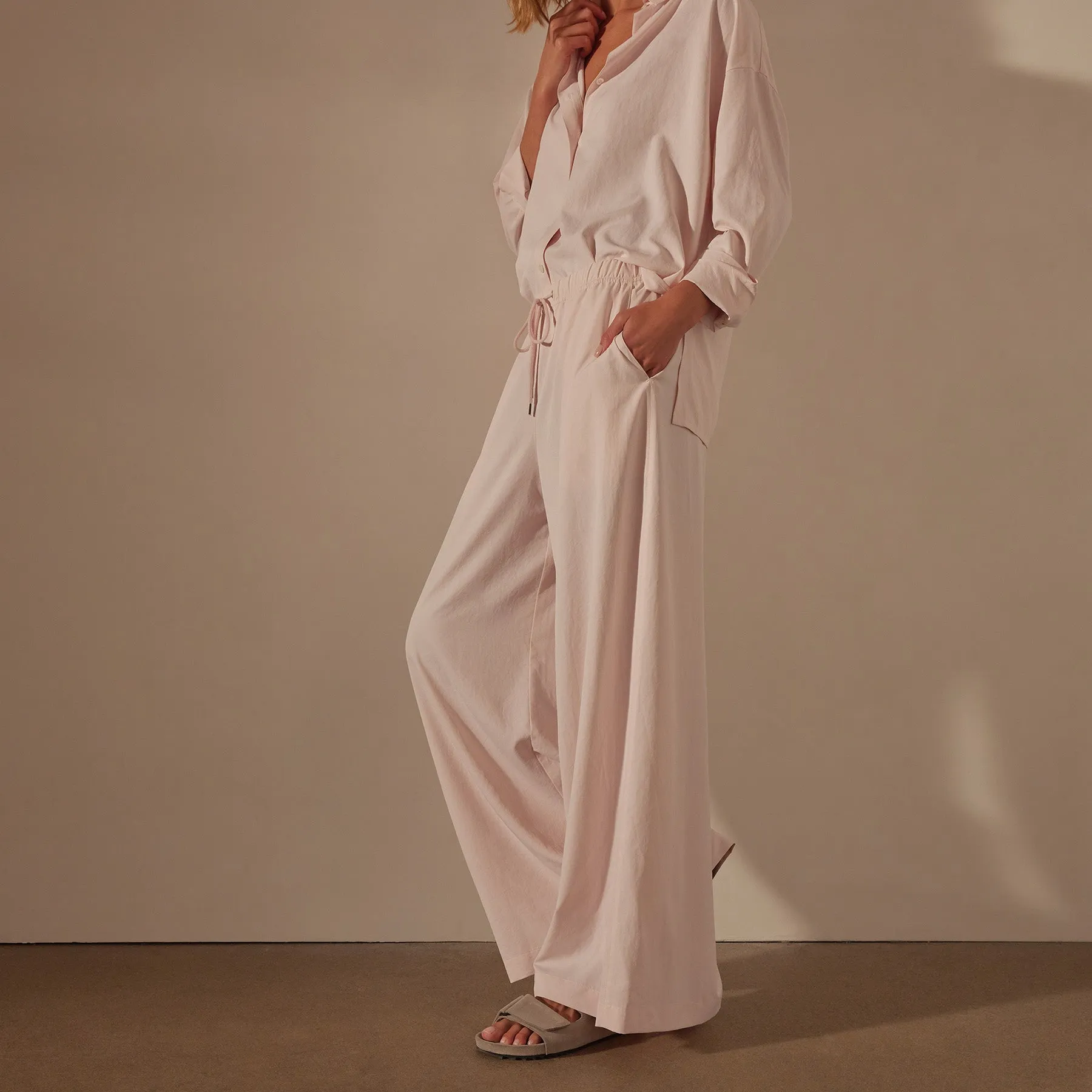 Lightweight Matte Sateen Wide Leg Pant - Zephyr sold by James Perse product image thumbnail 2