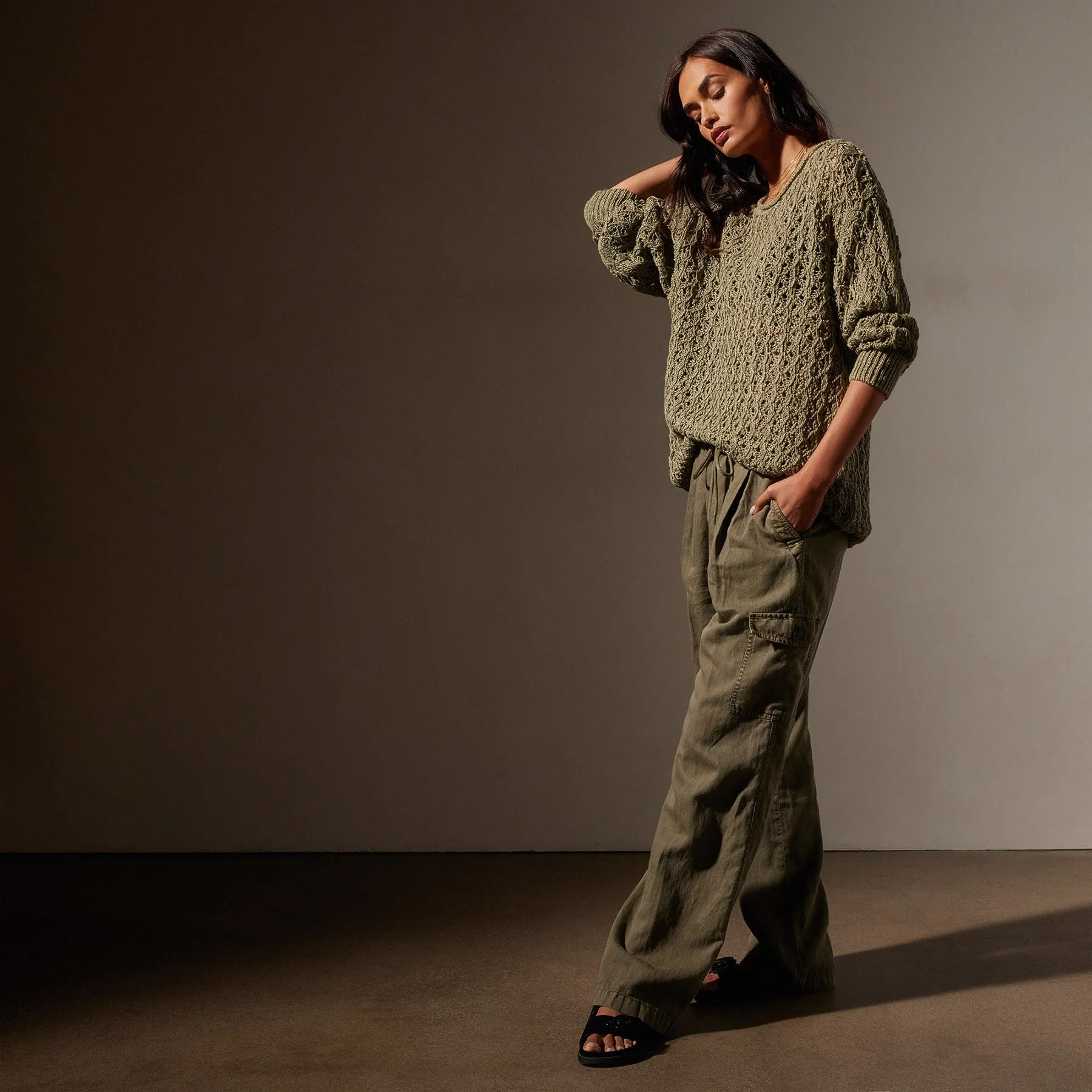 Cotton Linen Twill Pleated Cargo - Trooper Pigment sold by James Perse