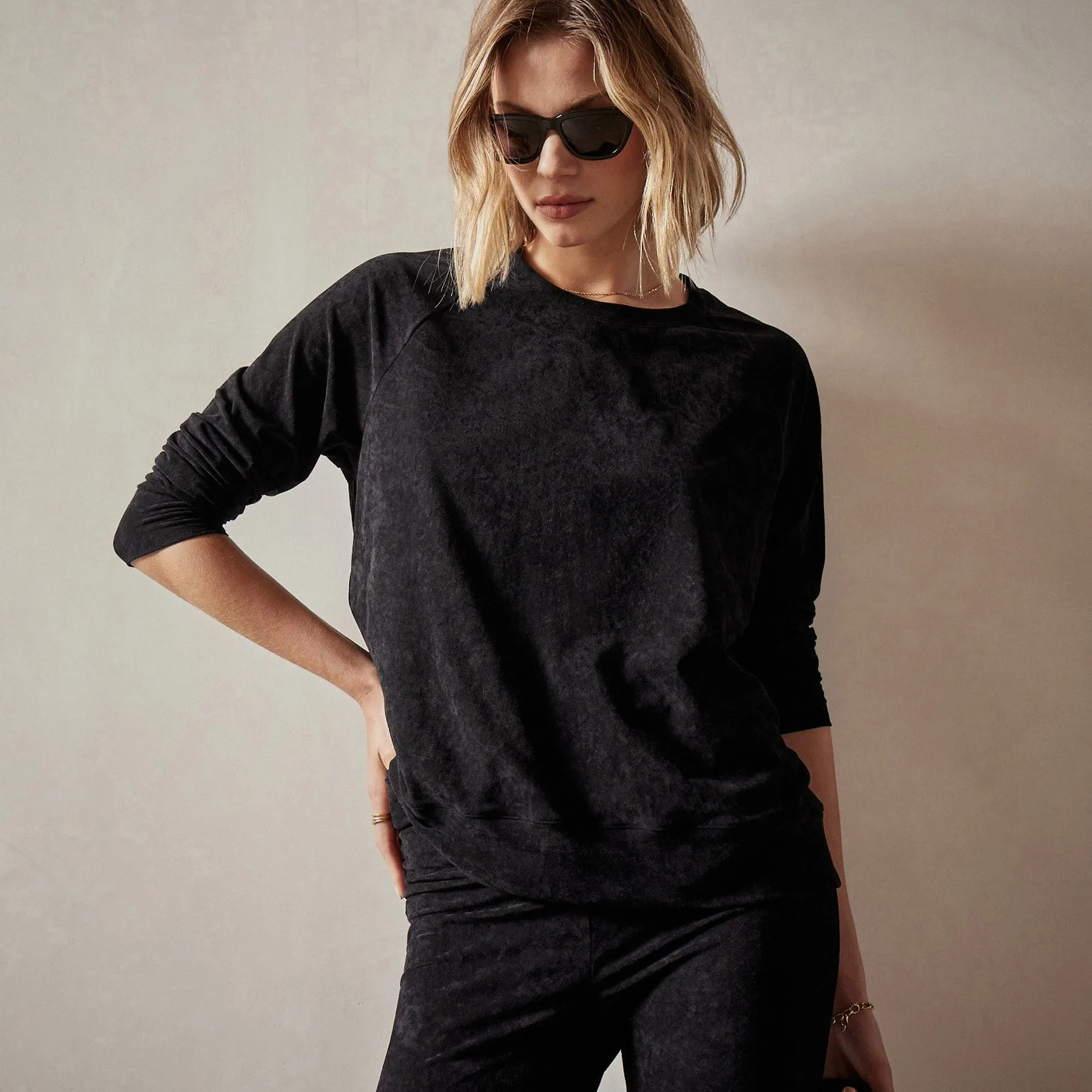 Velvet Sweatshirt - Black sold by James Perse