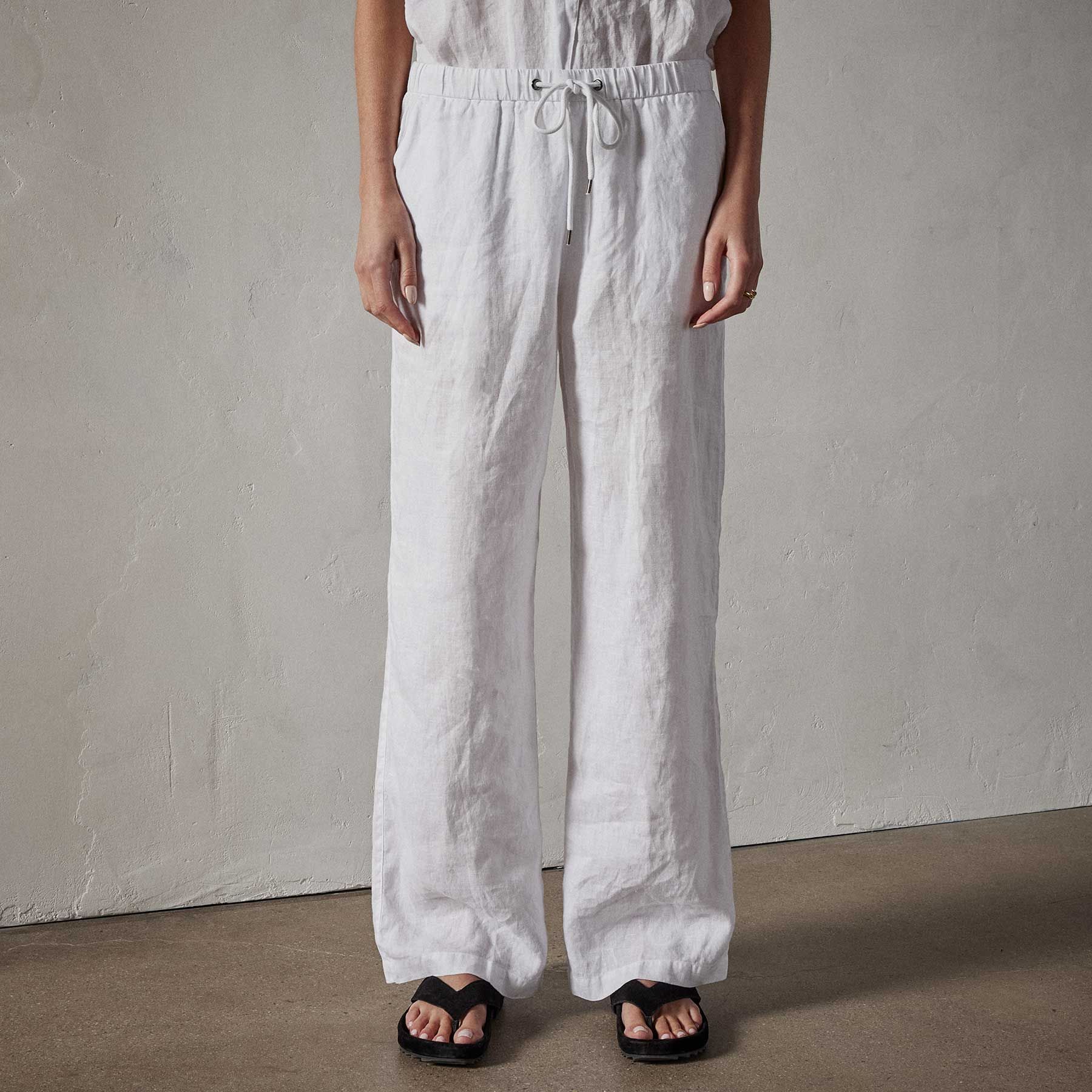 Lightweight Linen Pant - White sold by James Perse product image thumbnail 3