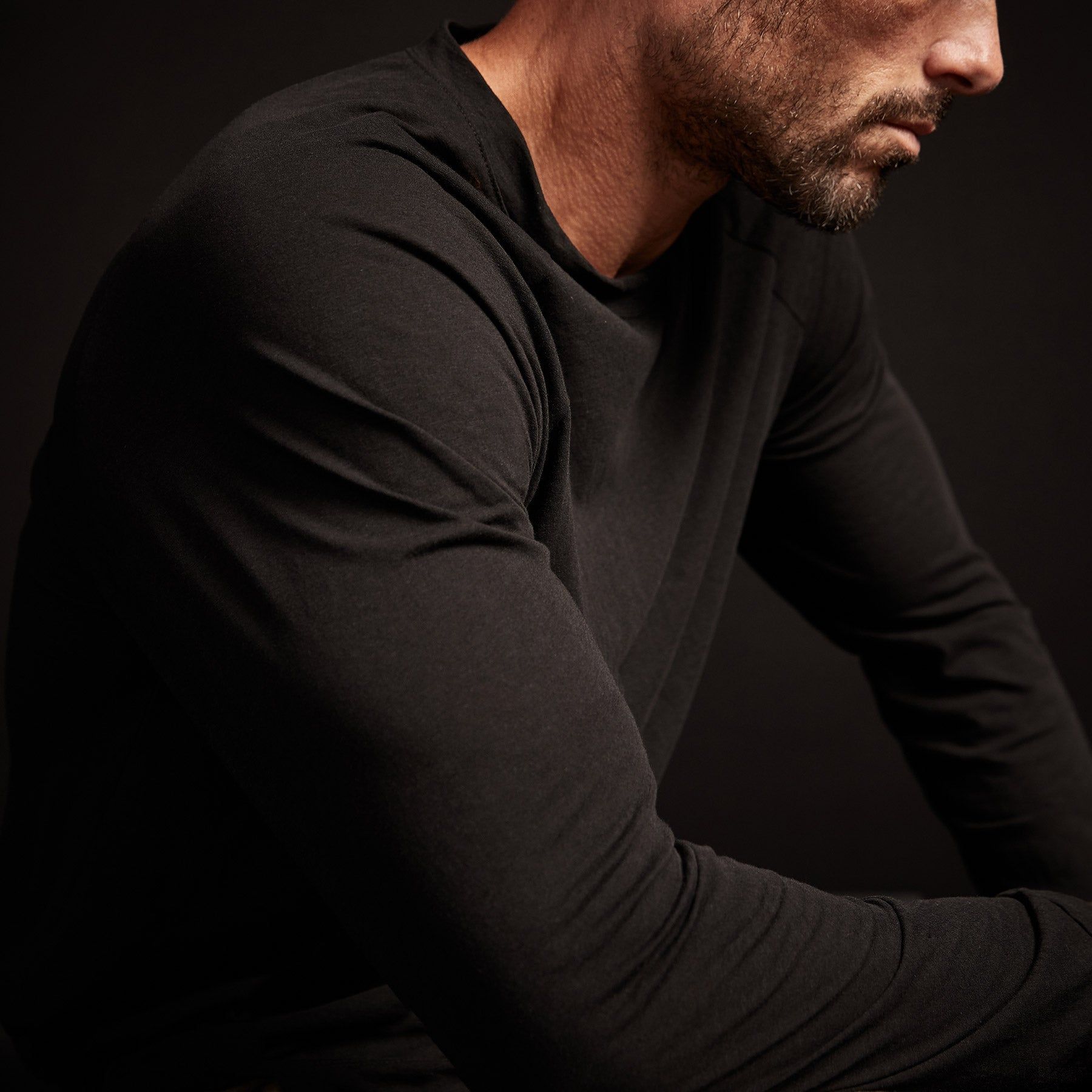 High Twist Recycled Jersey Raglan - Black sold by James Perse