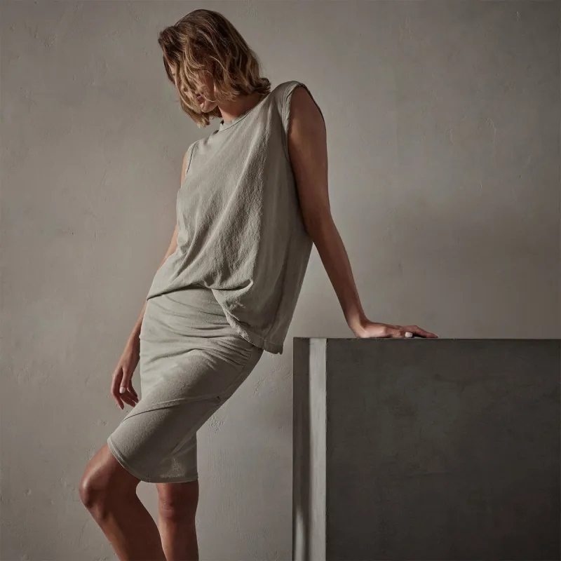 Horizon Skirt - Silt Pigment sold by James Perse