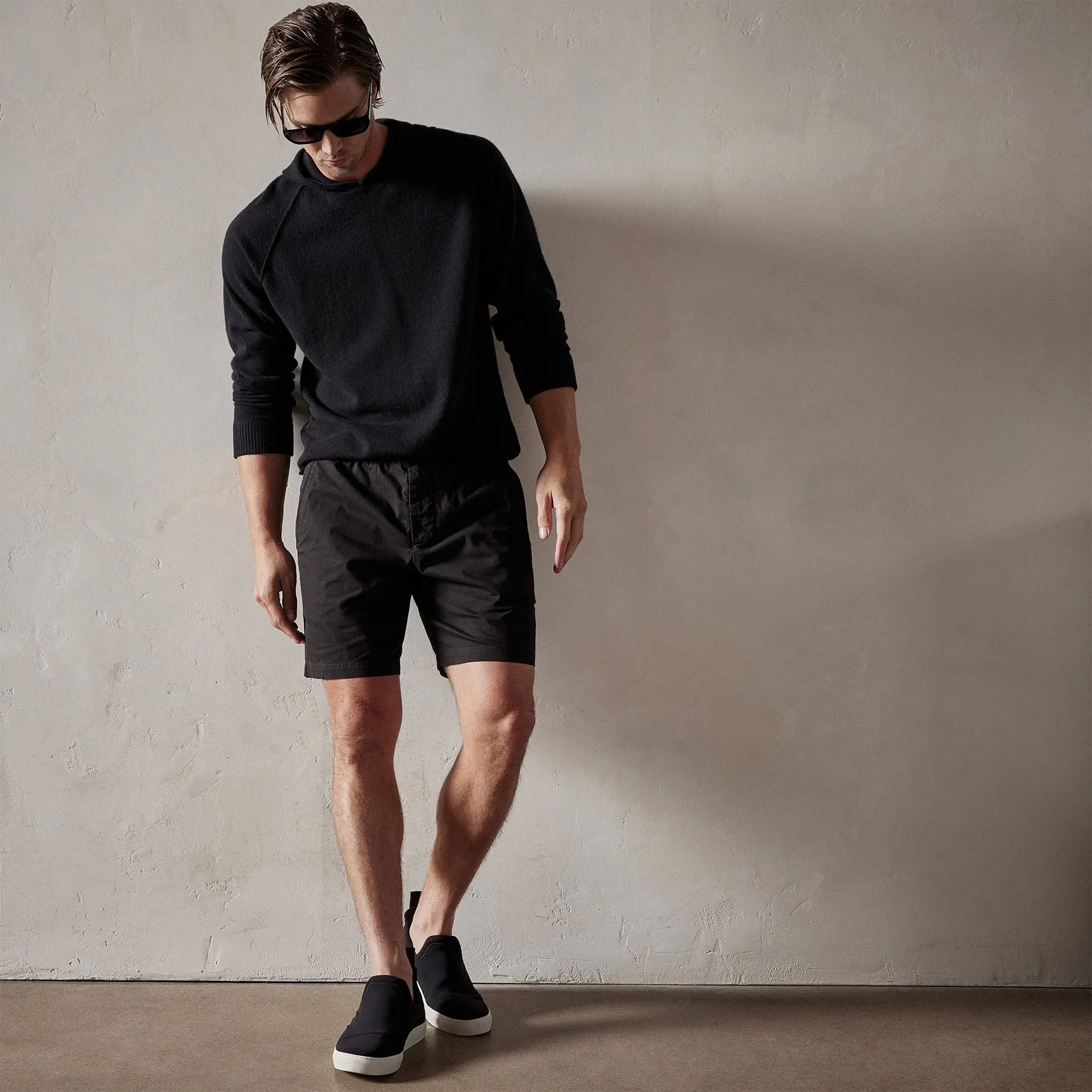Cotton Linen Tailored Short - Black sold by James Perse