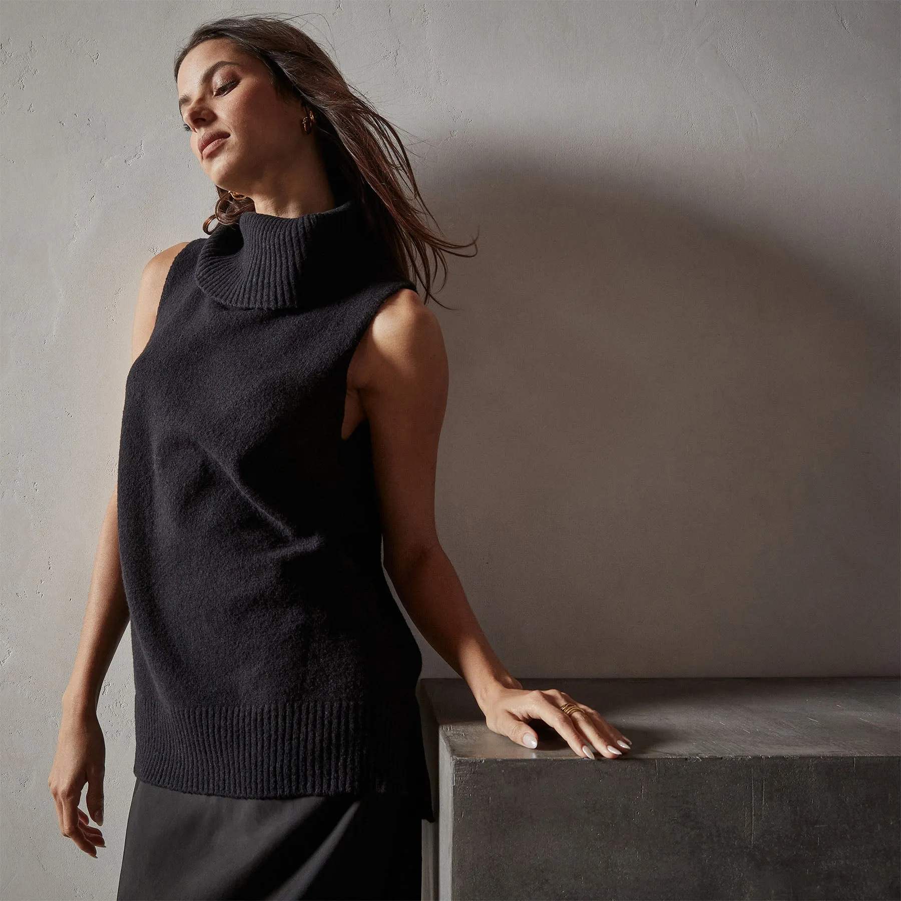 Cotton Wool Sleeveless Sweater - Black sold by James Perse product image thumbnail 3