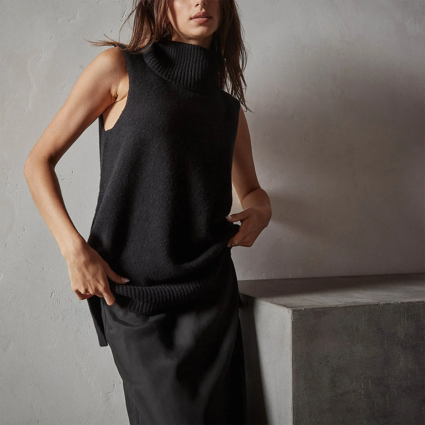 Cotton Wool Sleeveless Sweater - Black sold by James Perse