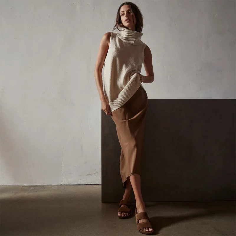 Cotton Wool Sleeveless Sweater - Oatmilk sold by James Perse