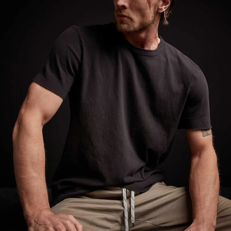 Recycled Brushed Jersey Crew Neck - Black made by James Perse