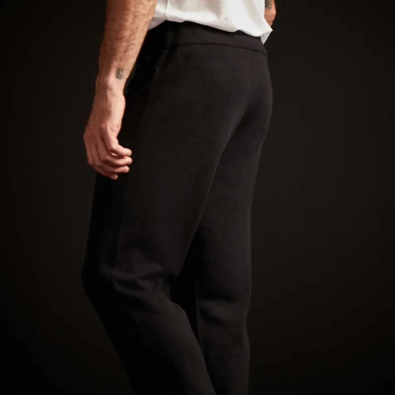 Recycled Cashmere Sweatpant - Black sold by James Perse