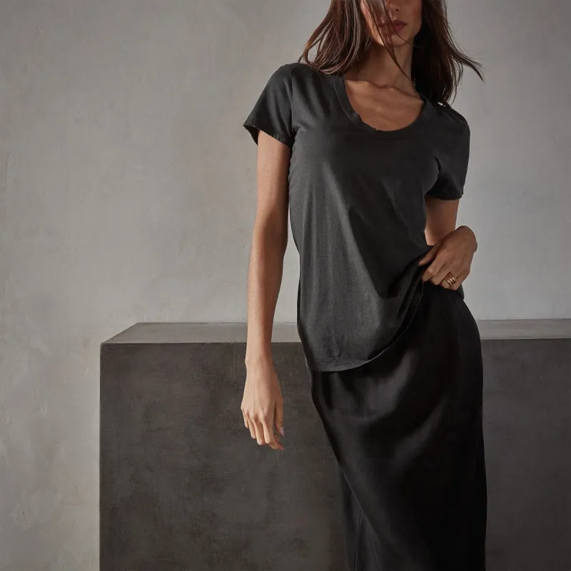 Luxe Lotus Jersey Tee - Carbon sold by James Perse