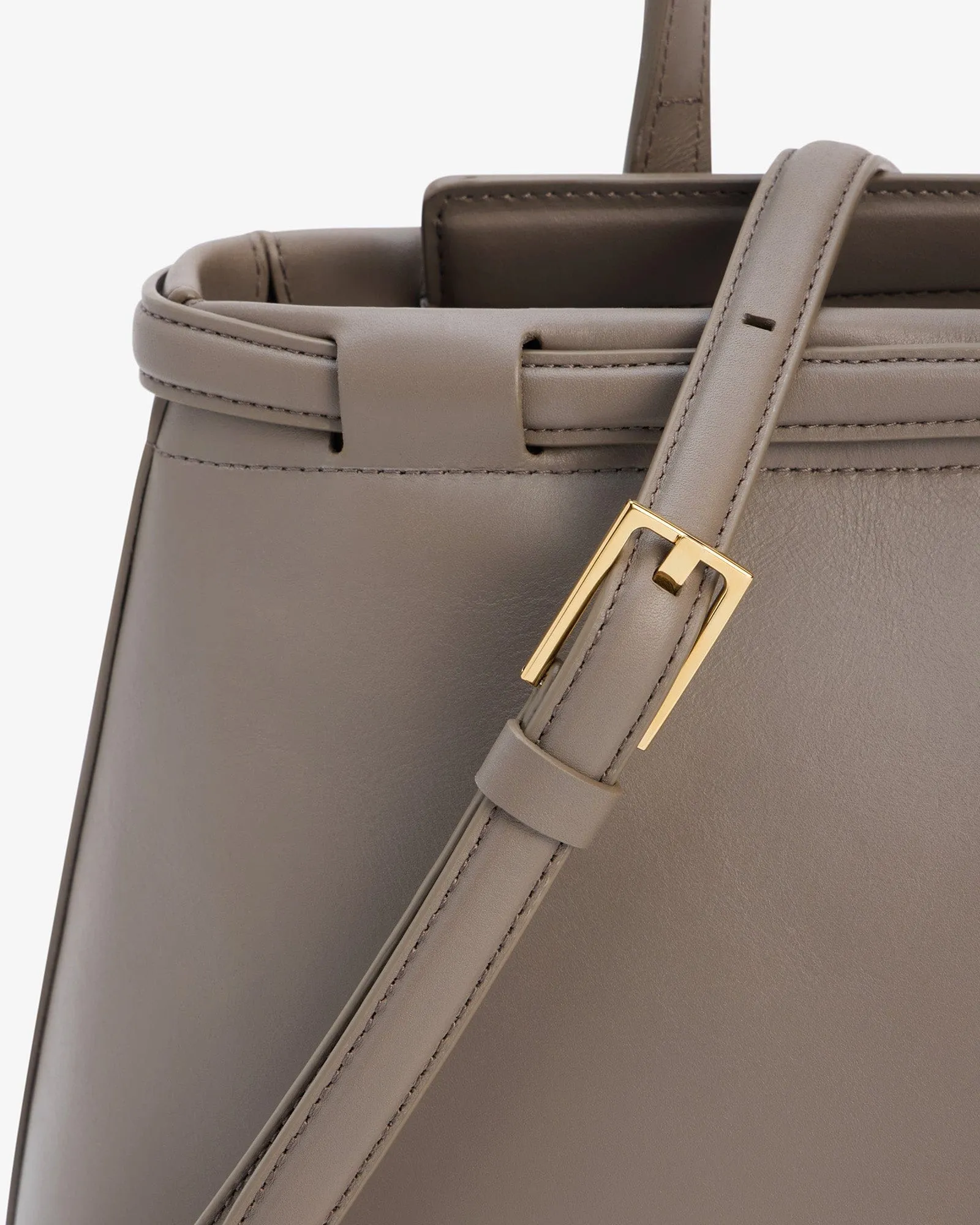 Leoné Bag sold by Janessa Leone product image thumbnail 3