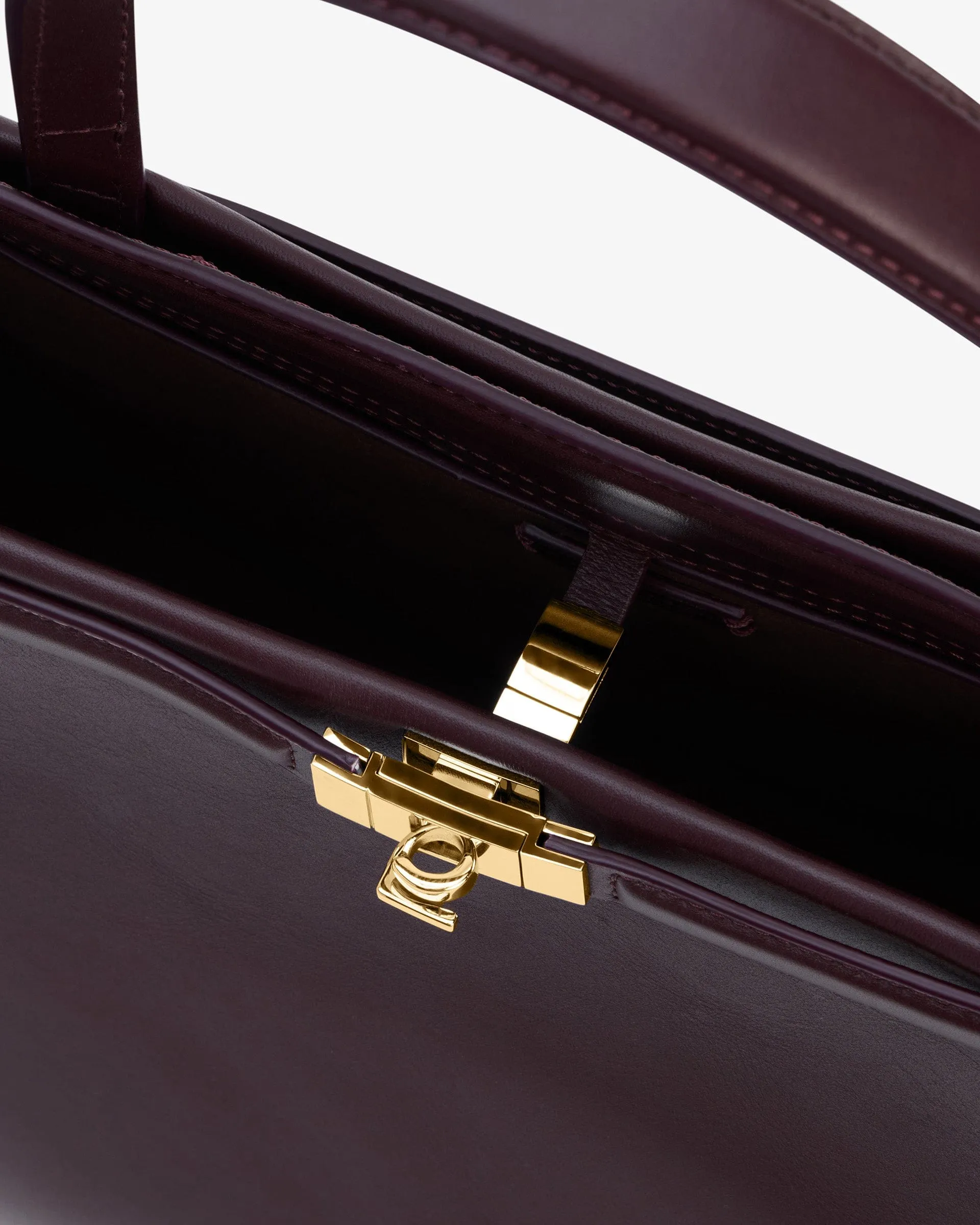 Leoné Bag sold by Janessa Leone product image thumbnail 4