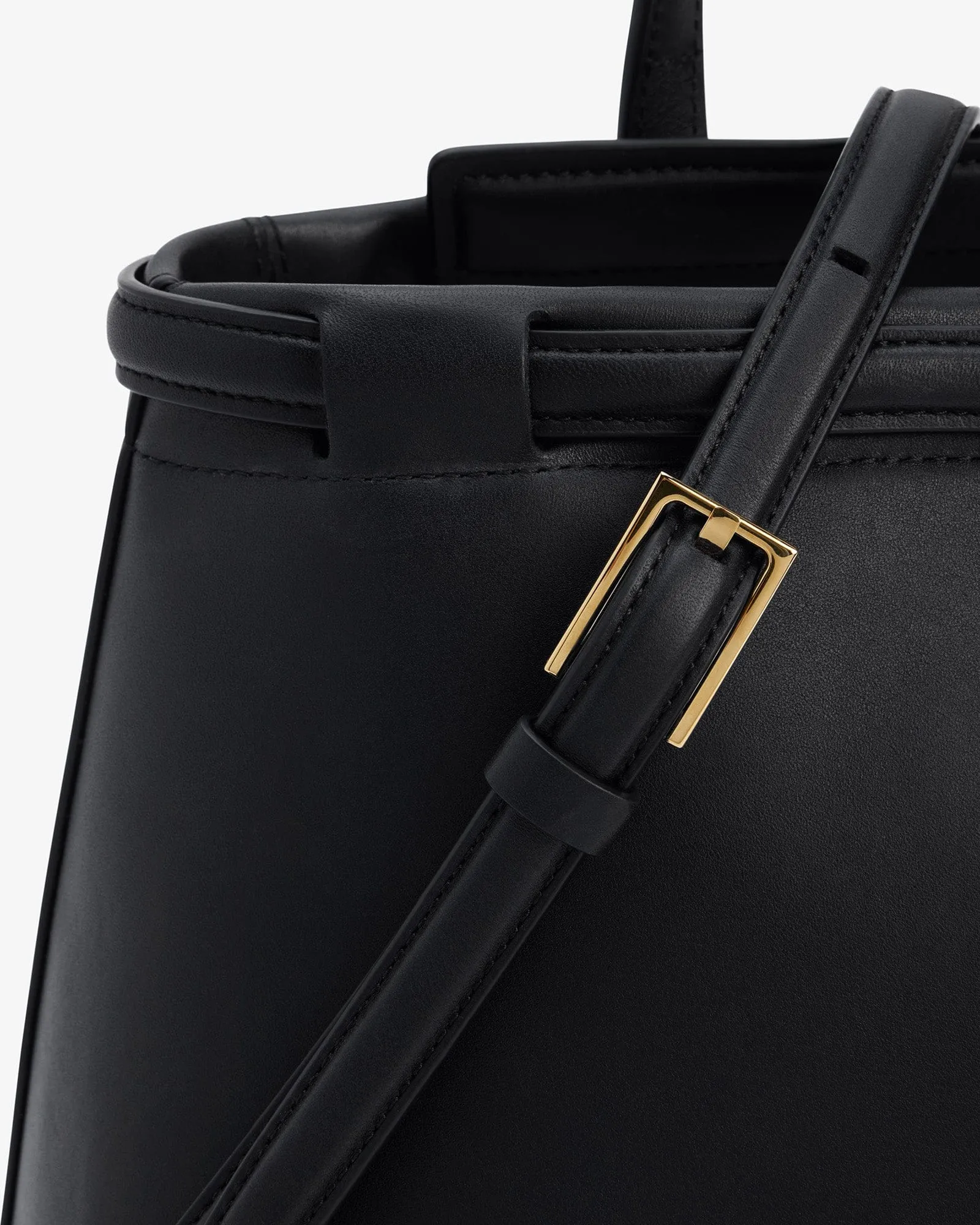 Leoné Bag sold by Janessa Leone product image thumbnail 3