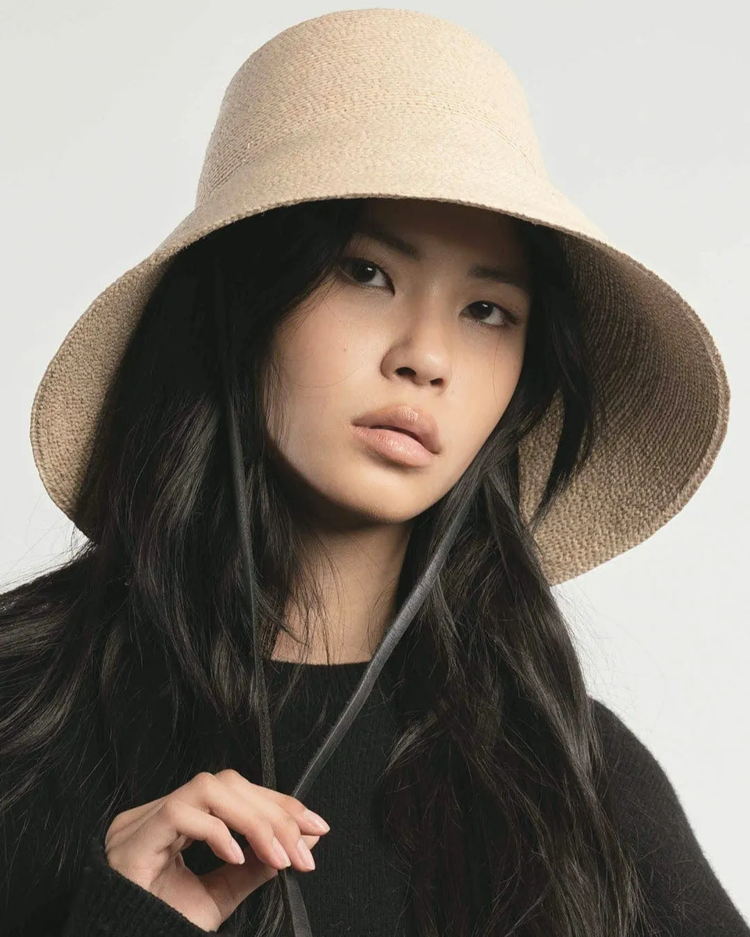 Suni Bucket sold by Janessa Leone product image thumbnail 3