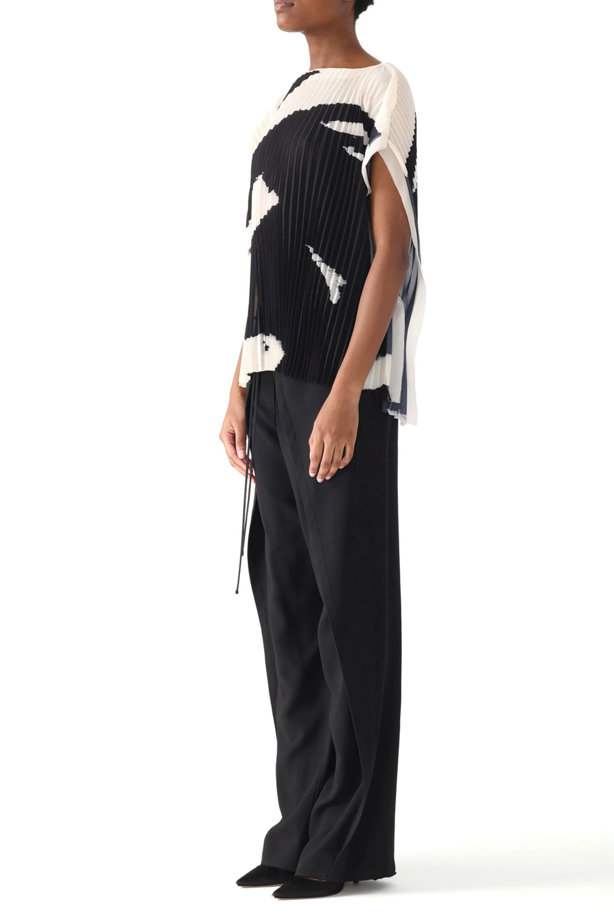 BOATNECK PLEATED SQUARE TOP WITH ARTWORK BY TONG YANG TZE sold by Jason Wu product image thumbnail 3