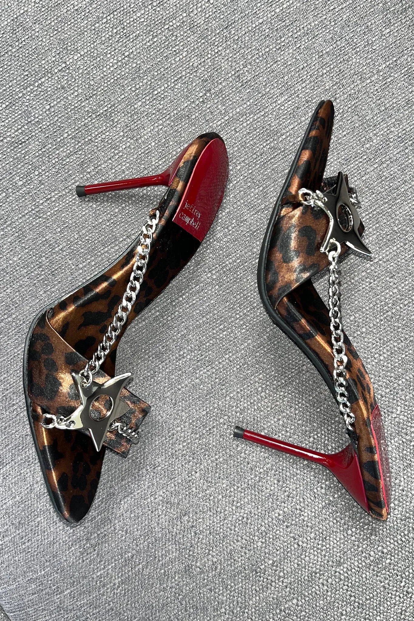 SOIRE-O sold by Jeffrey Campbell product image thumbnail 2