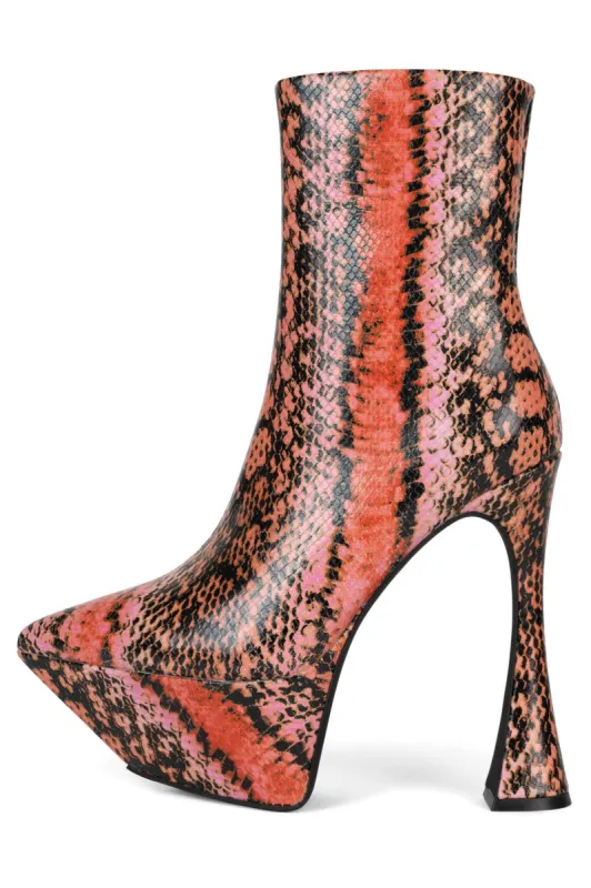 PWR-CHORD sold by Jeffrey Campbell