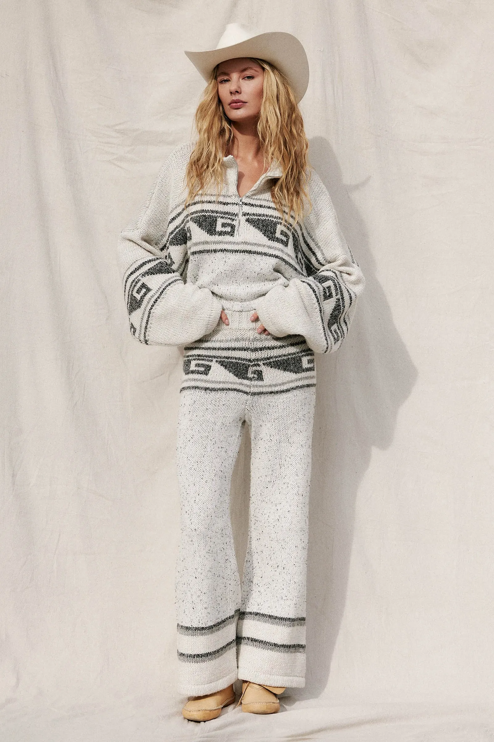 Cadiz Pants sold by Jen's Pirate Booty product image thumbnail 2