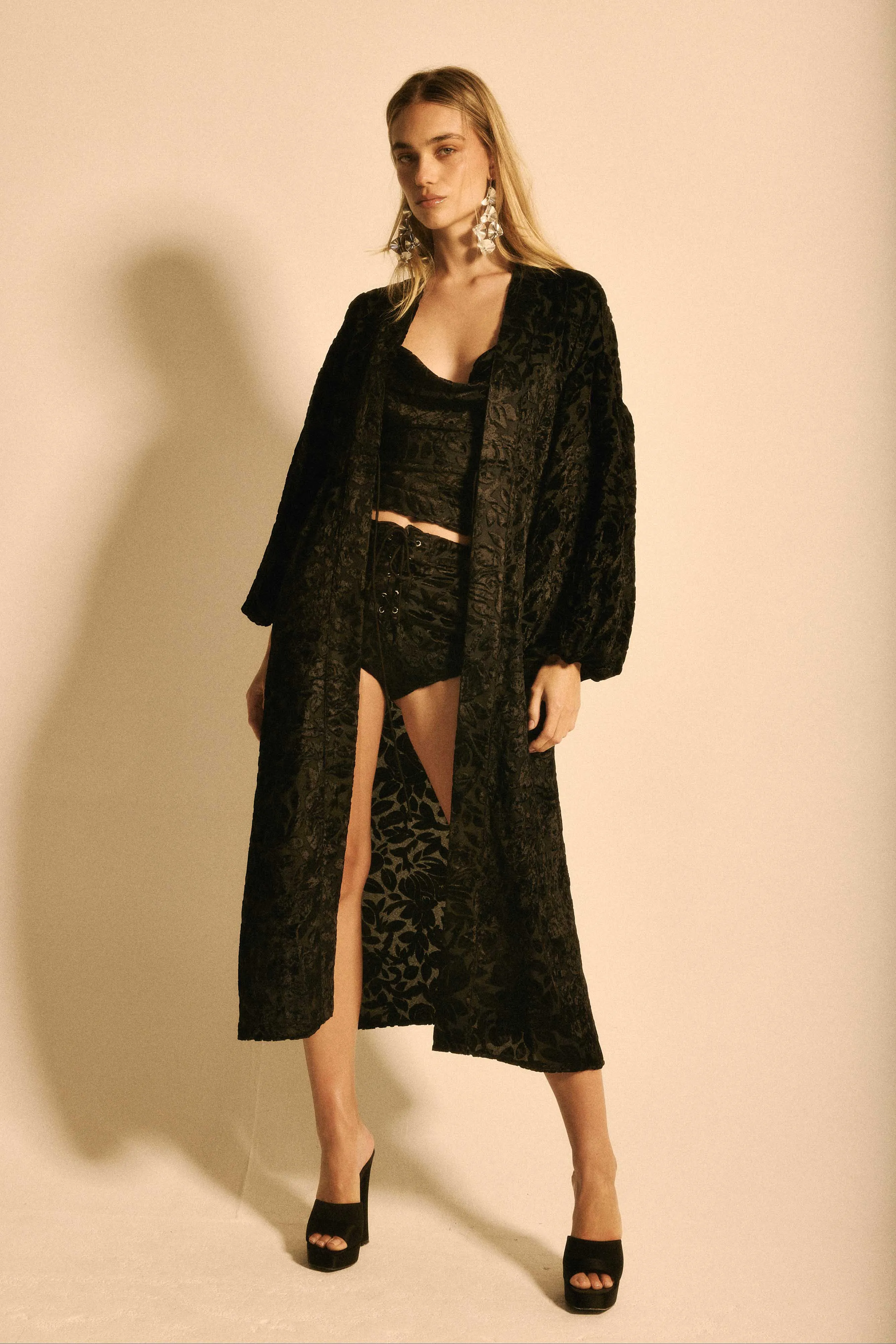 Mocambo Kimono sold by Jen's Pirate Booty product image thumbnail 3