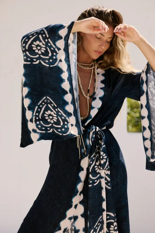 Drifters Mantra Kimono sold by Jen's Pirate Booty