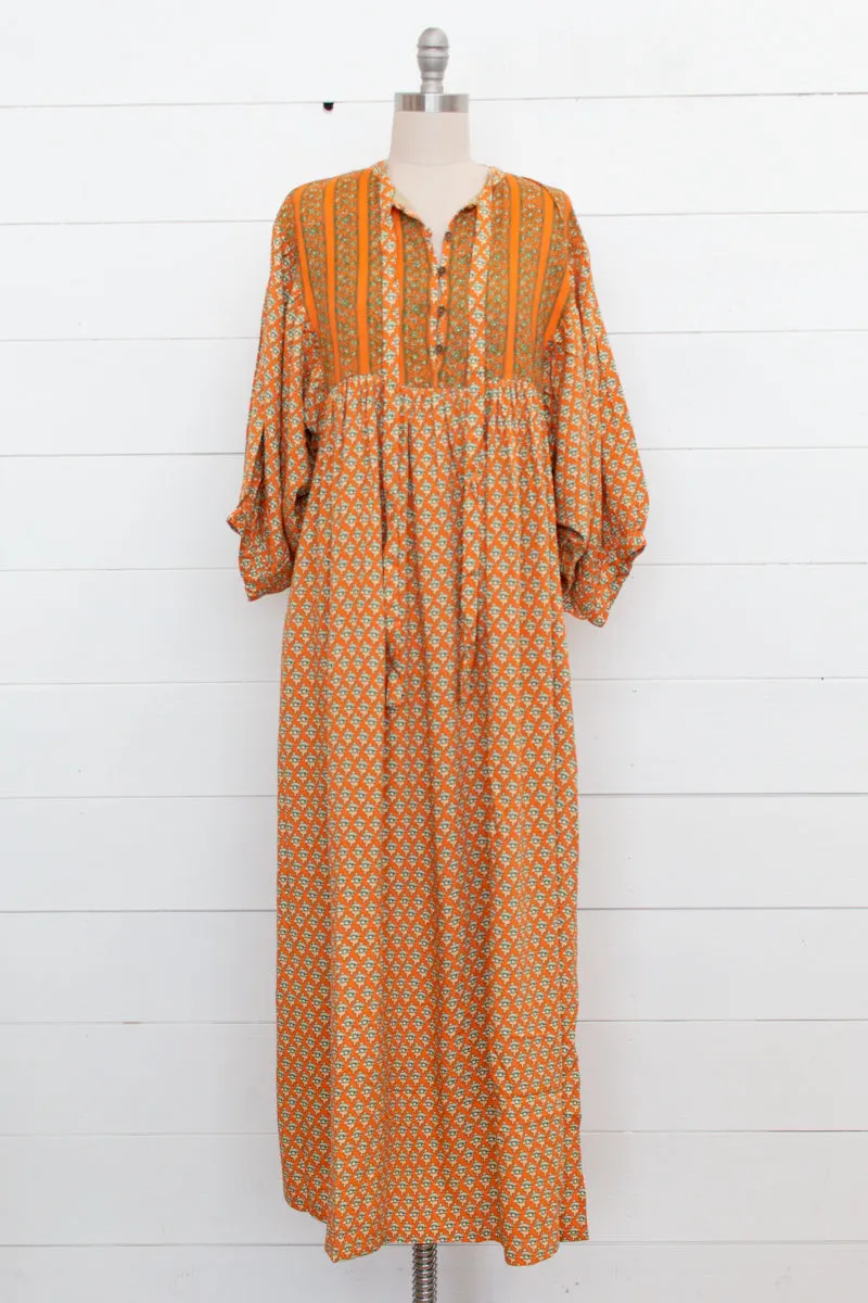 Daydream Medellin Dress sold by Jen's Pirate Booty product image thumbnail 2