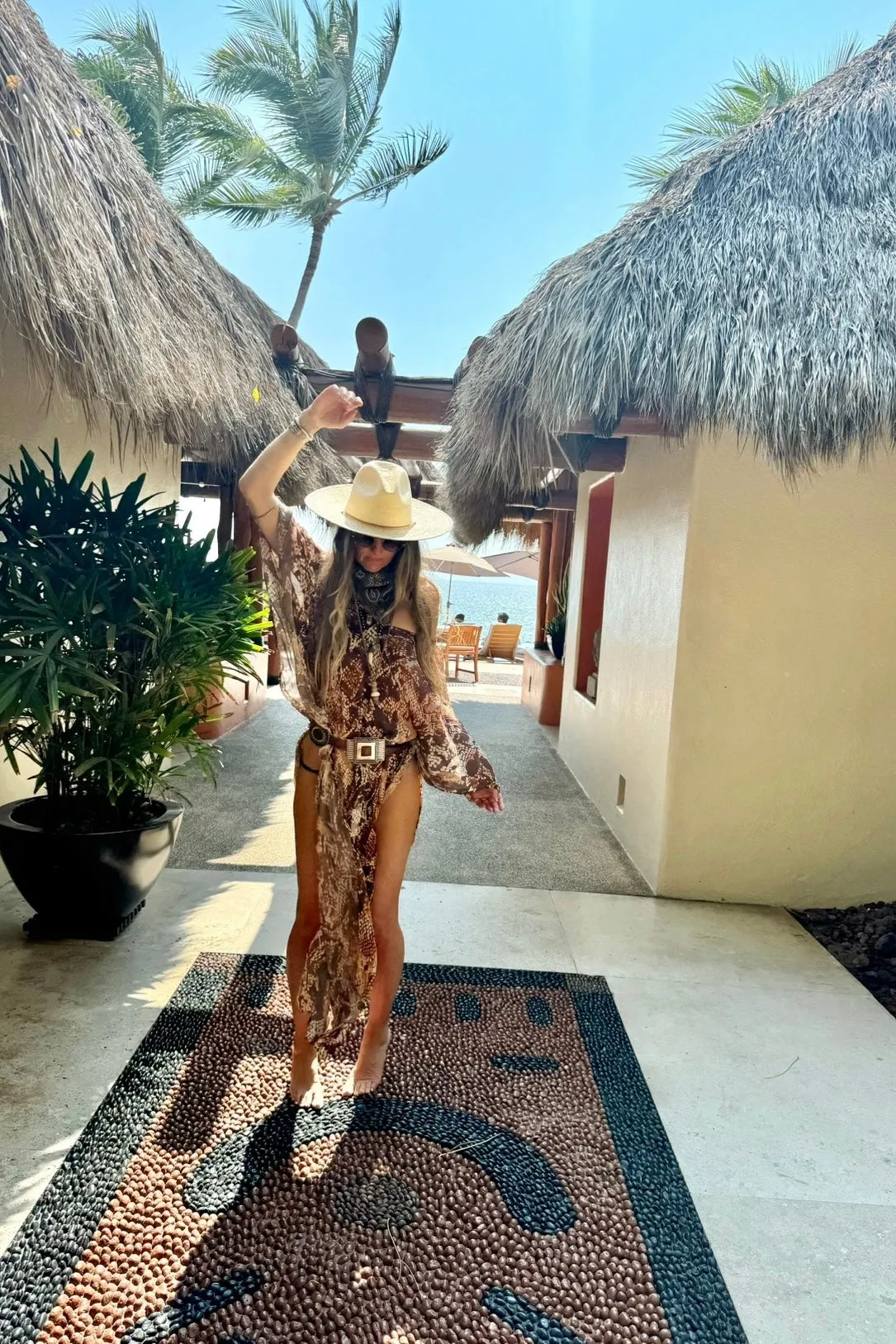 Asilah Kaftan sold by Jen's Pirate Booty product image thumbnail 5