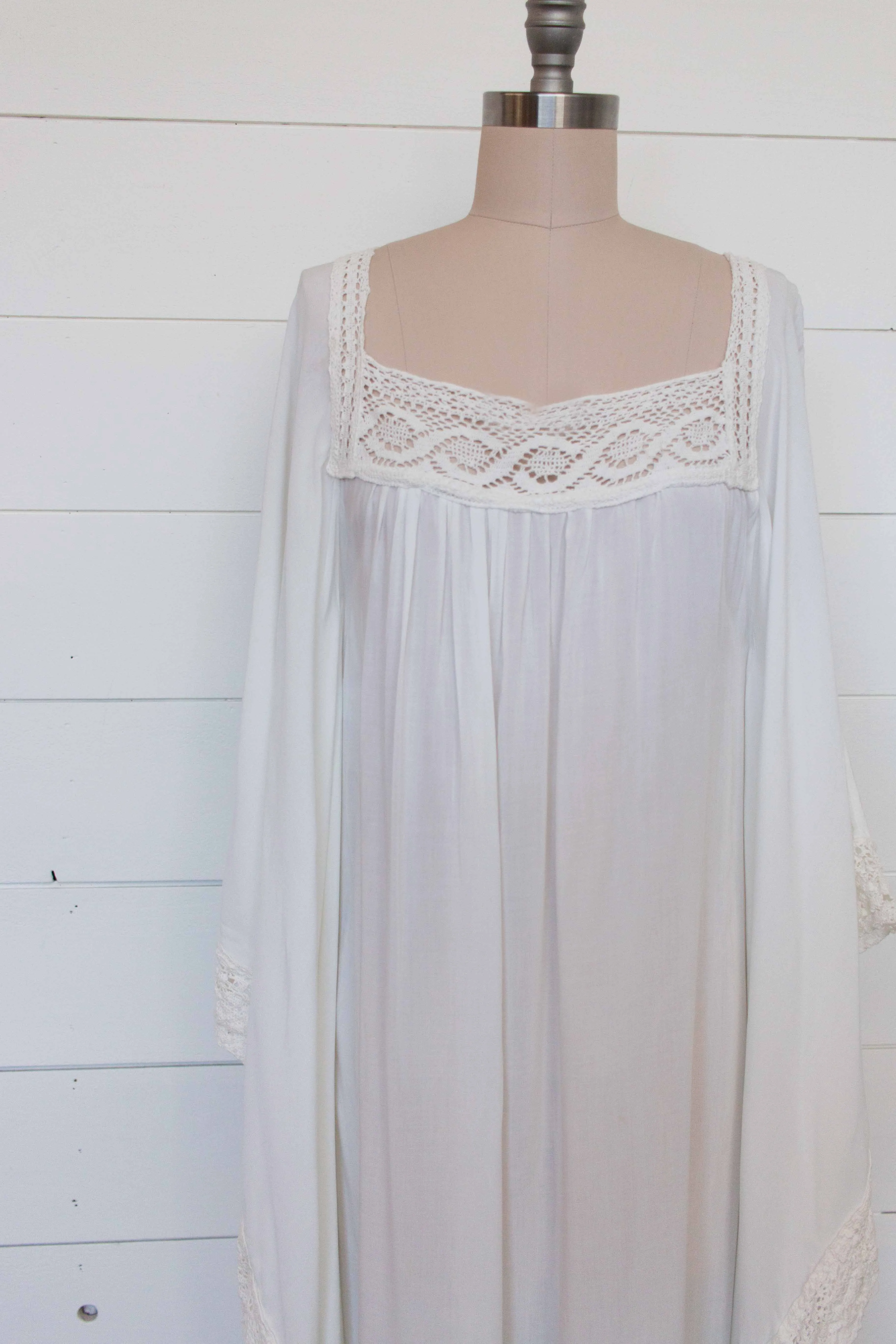 Love Her Madly Kaftan - Sample Sale sold by Jen's Pirate Booty product image thumbnail 5