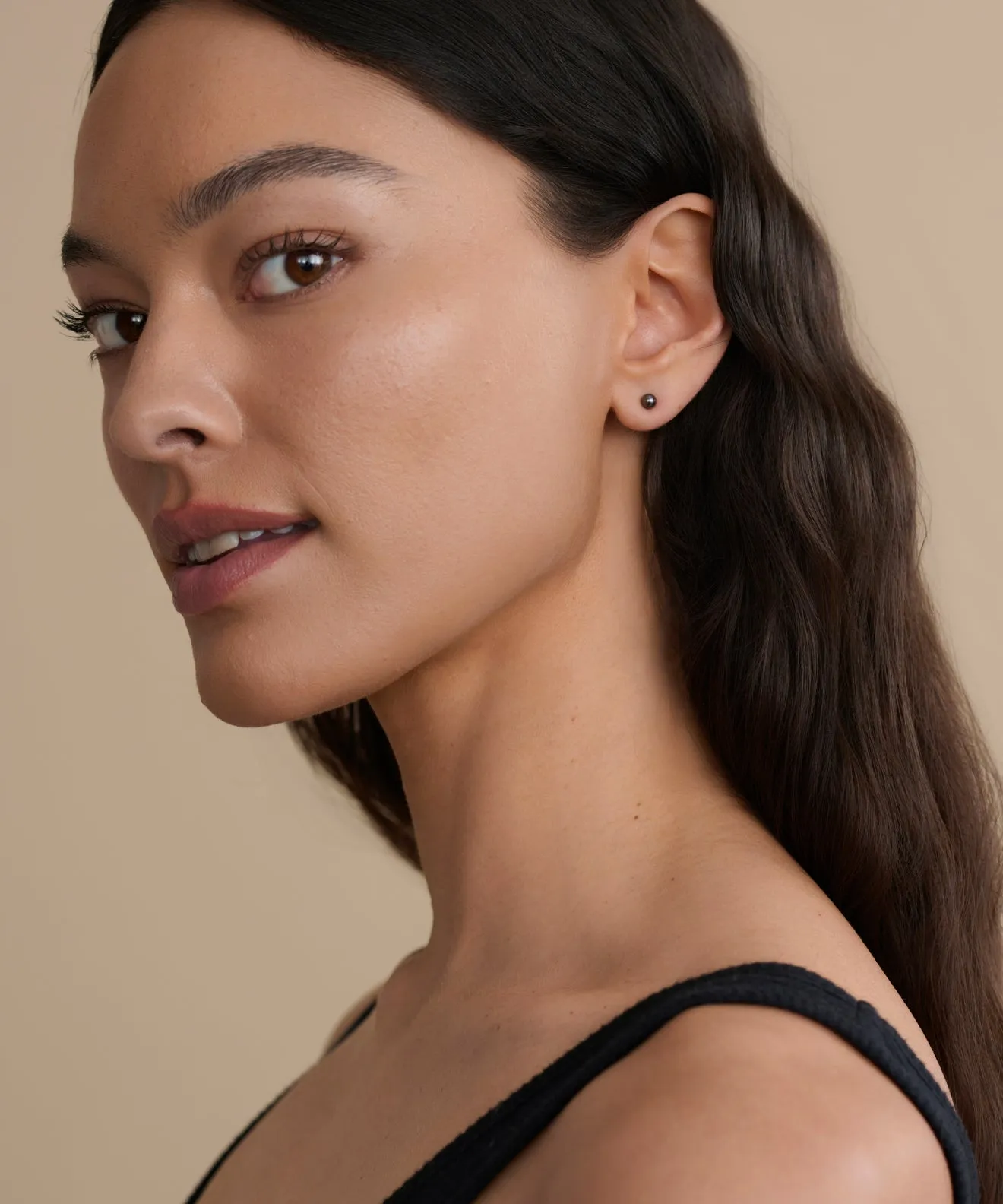 Small Loren Pearl Studs sold by Jenni Kayne product image thumbnail 4