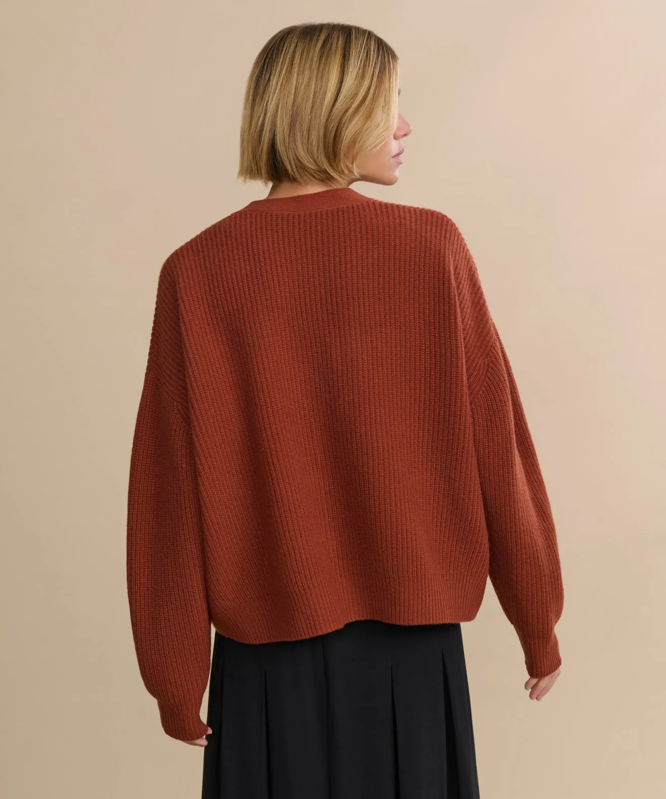 Cropped Cashmere Cocoon Cardigan sold by Jenni Kayne product image thumbnail 5
