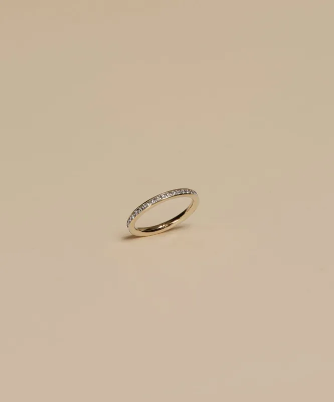 Iris Eternity Band made by Jenni Kayne