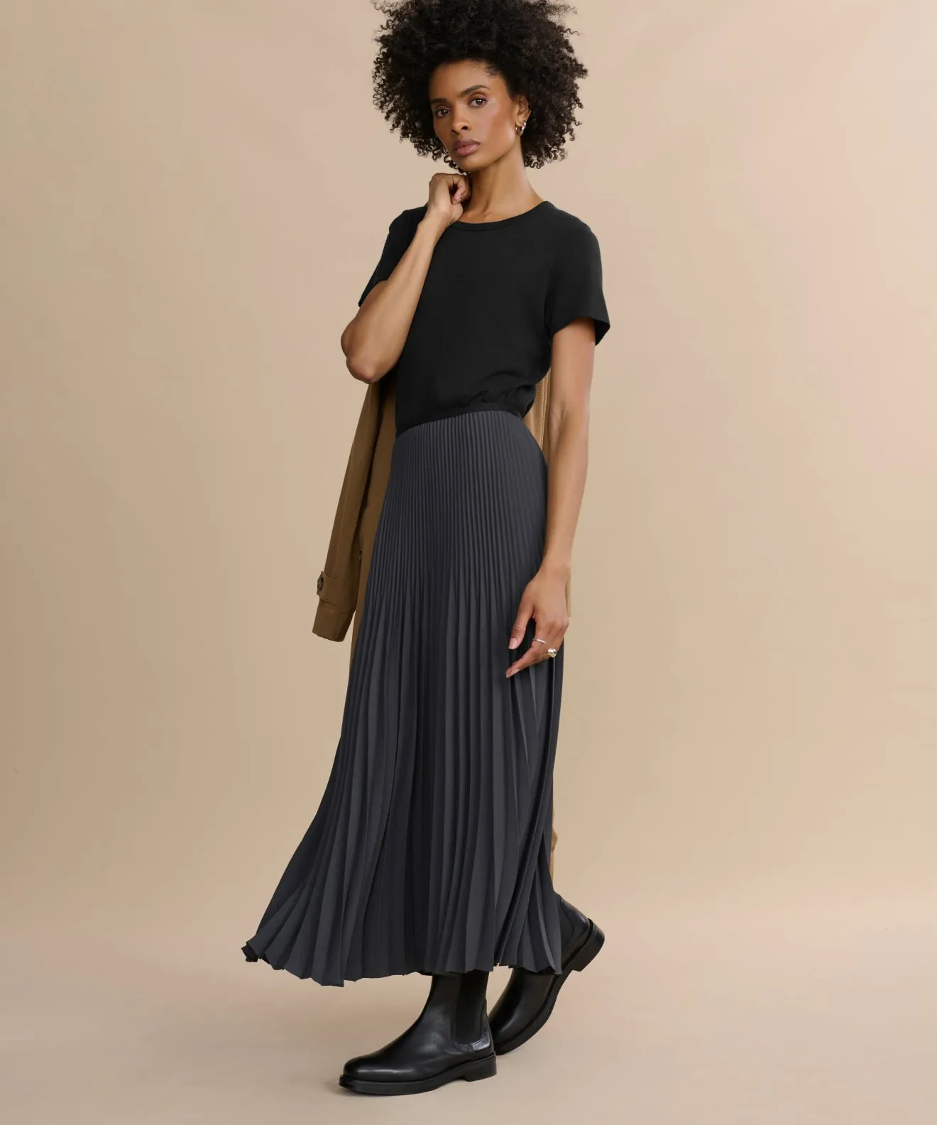 Slim Tee sold by Jenni Kayne product image thumbnail 2