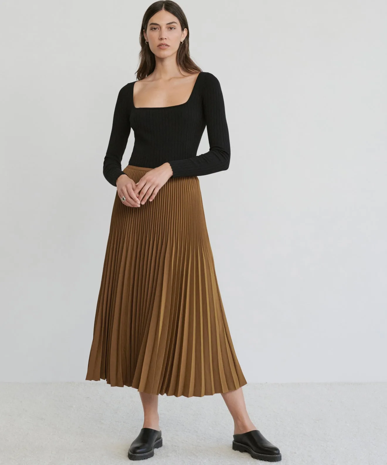 Pleated Skirt sold by Jenni Kayne product image thumbnail 3