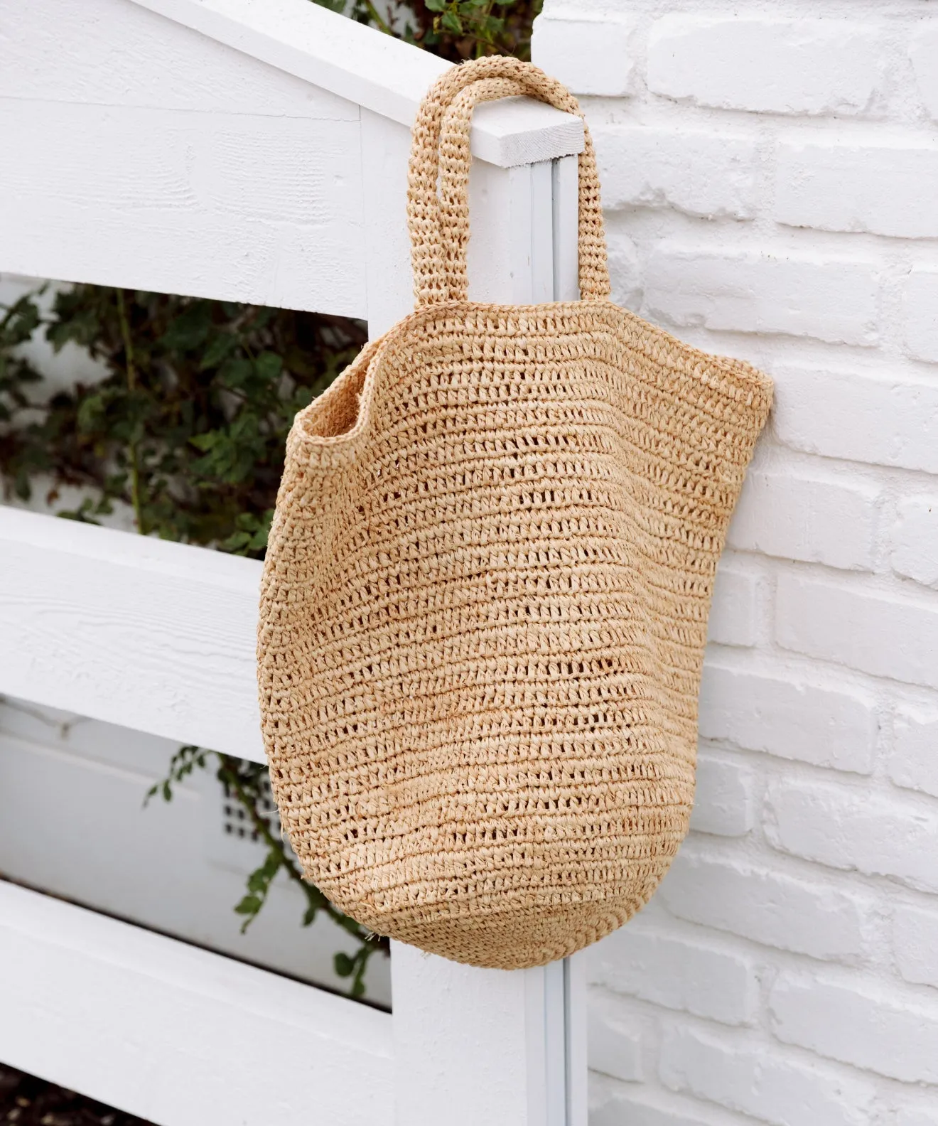 Woven Raffia Tote sold by Jenni Kayne product image thumbnail 4