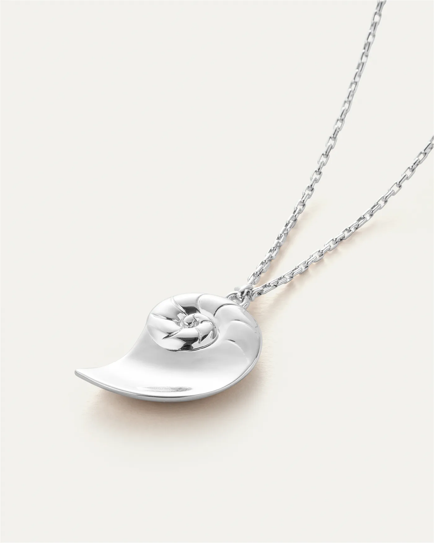 Dylan Pendant Necklace sold by JENNY BIRD product image thumbnail 3