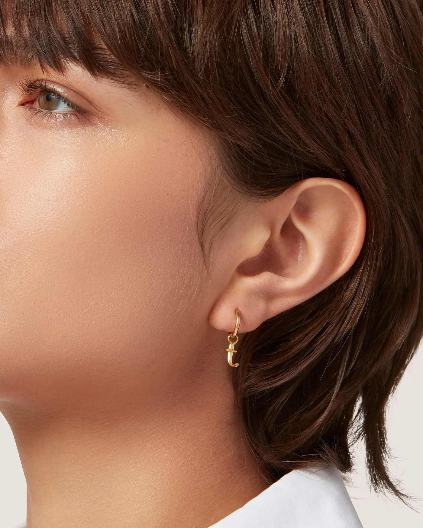 Single Monogram Huggie Earring - T sold by JENNY BIRD product image thumbnail 2