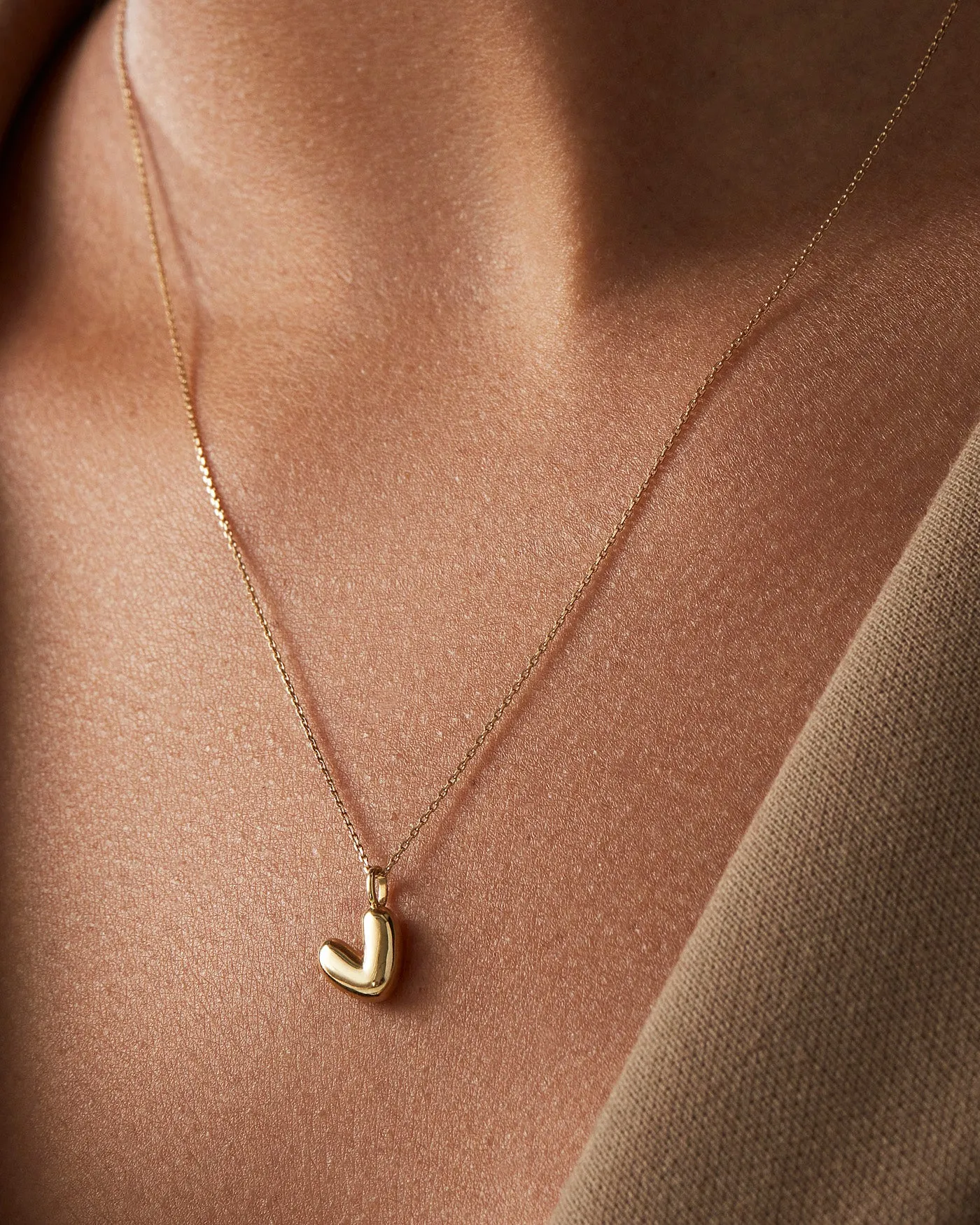 14K Gold Bubble Letter Necklace - V sold by JENNY BIRD product image thumbnail 4