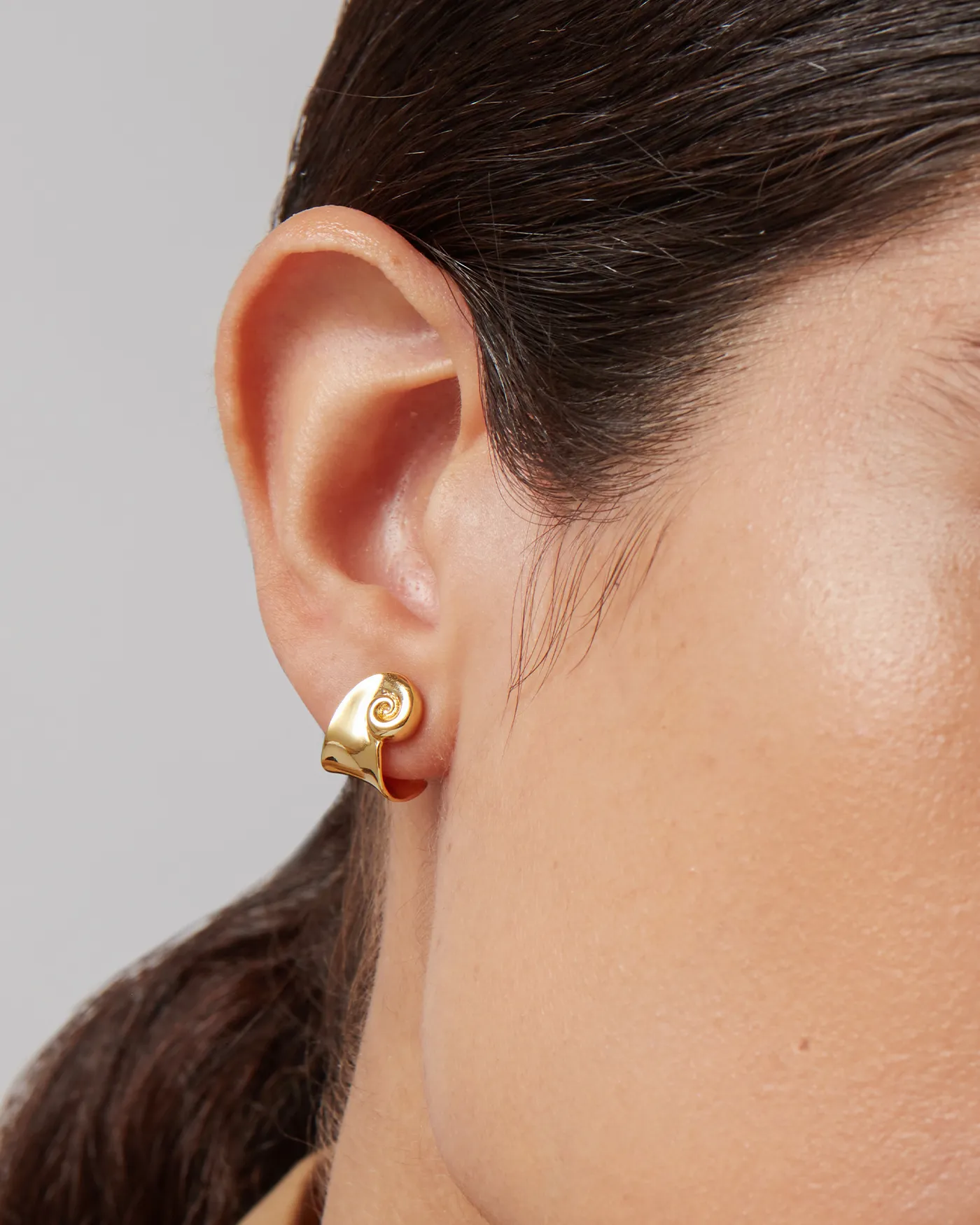 Dylan Huggie Earrings sold by JENNY BIRD product image thumbnail 3