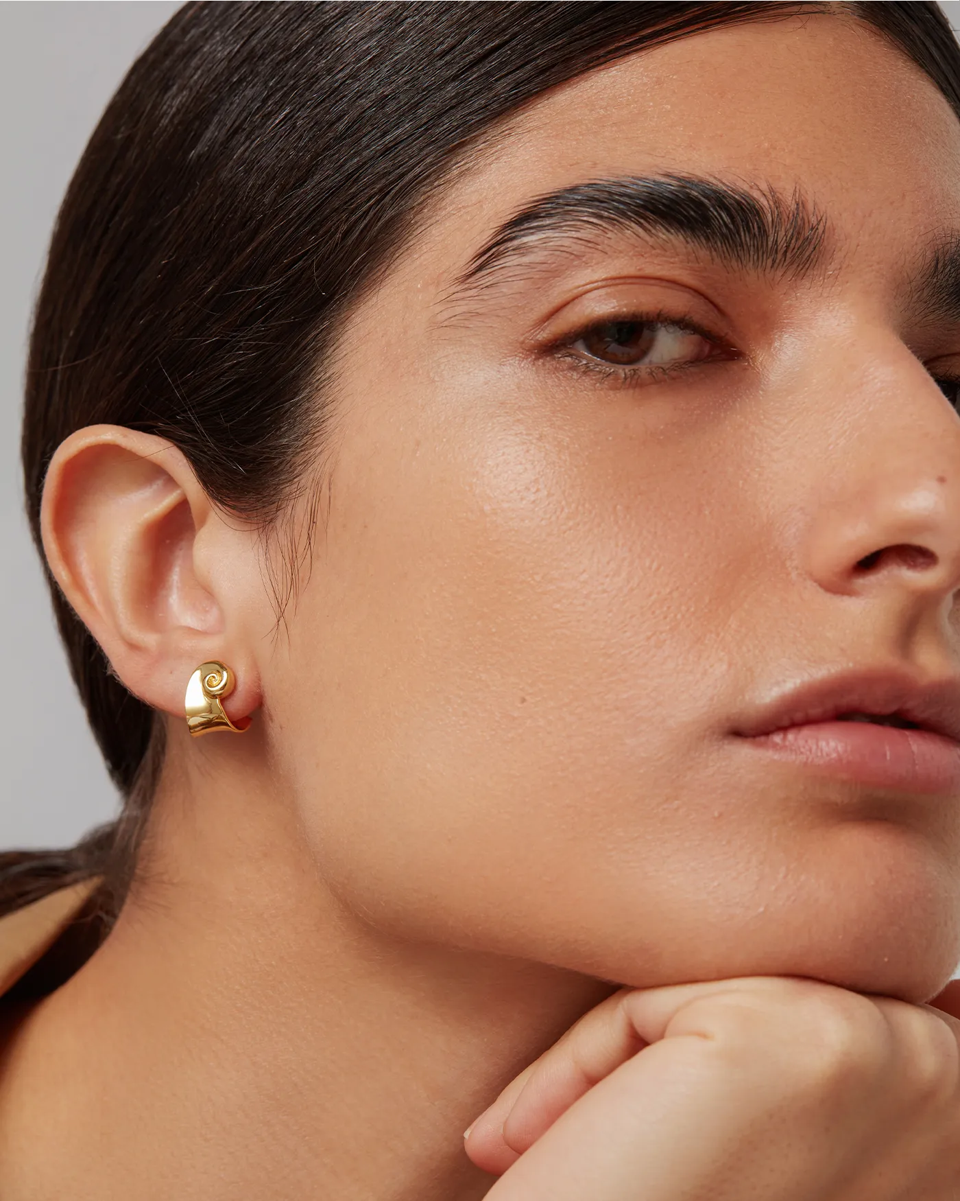 Dylan Huggie Earrings sold by JENNY BIRD product image thumbnail 2