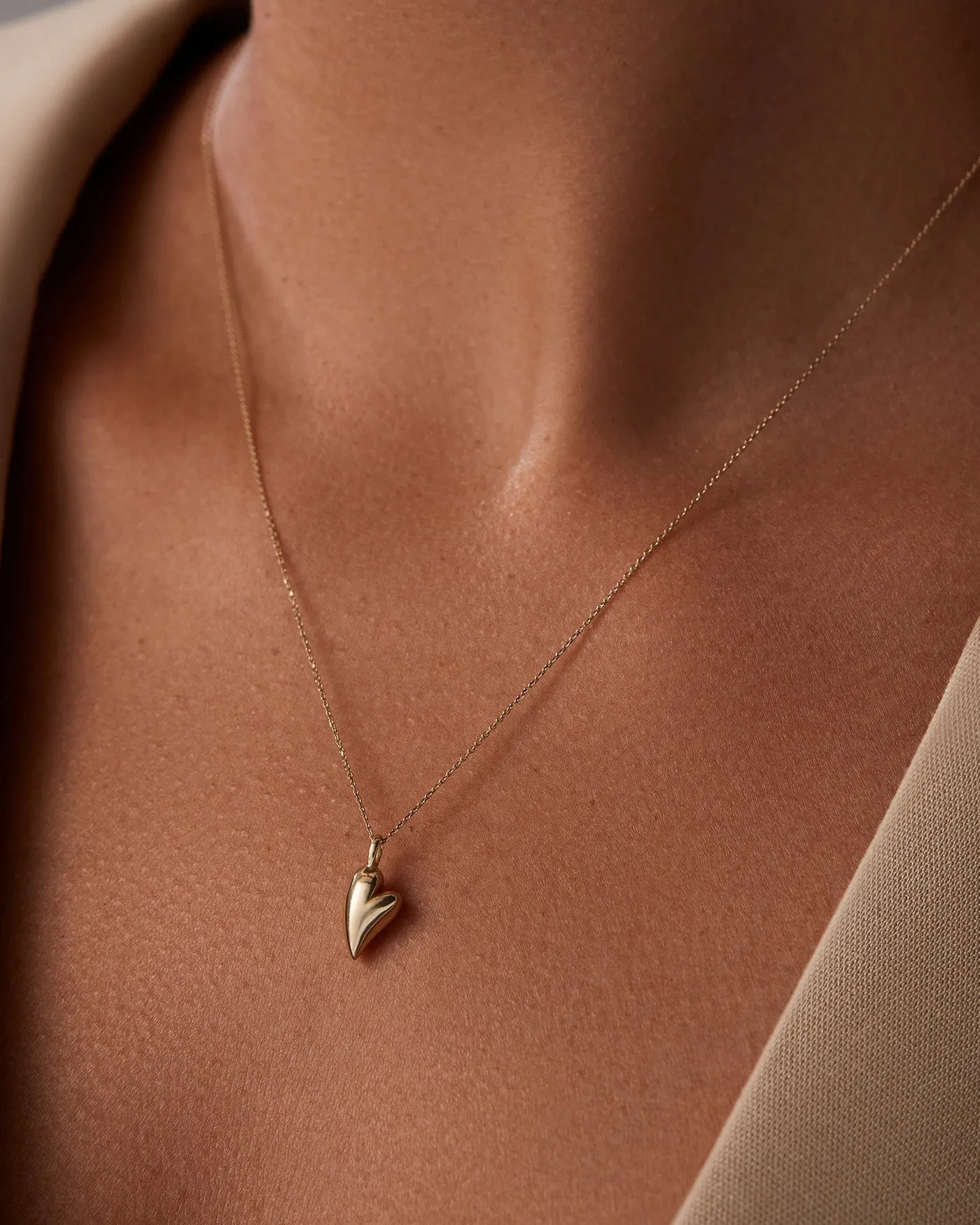 14K Gold Heart Pendant sold by JENNY BIRD product image thumbnail 4