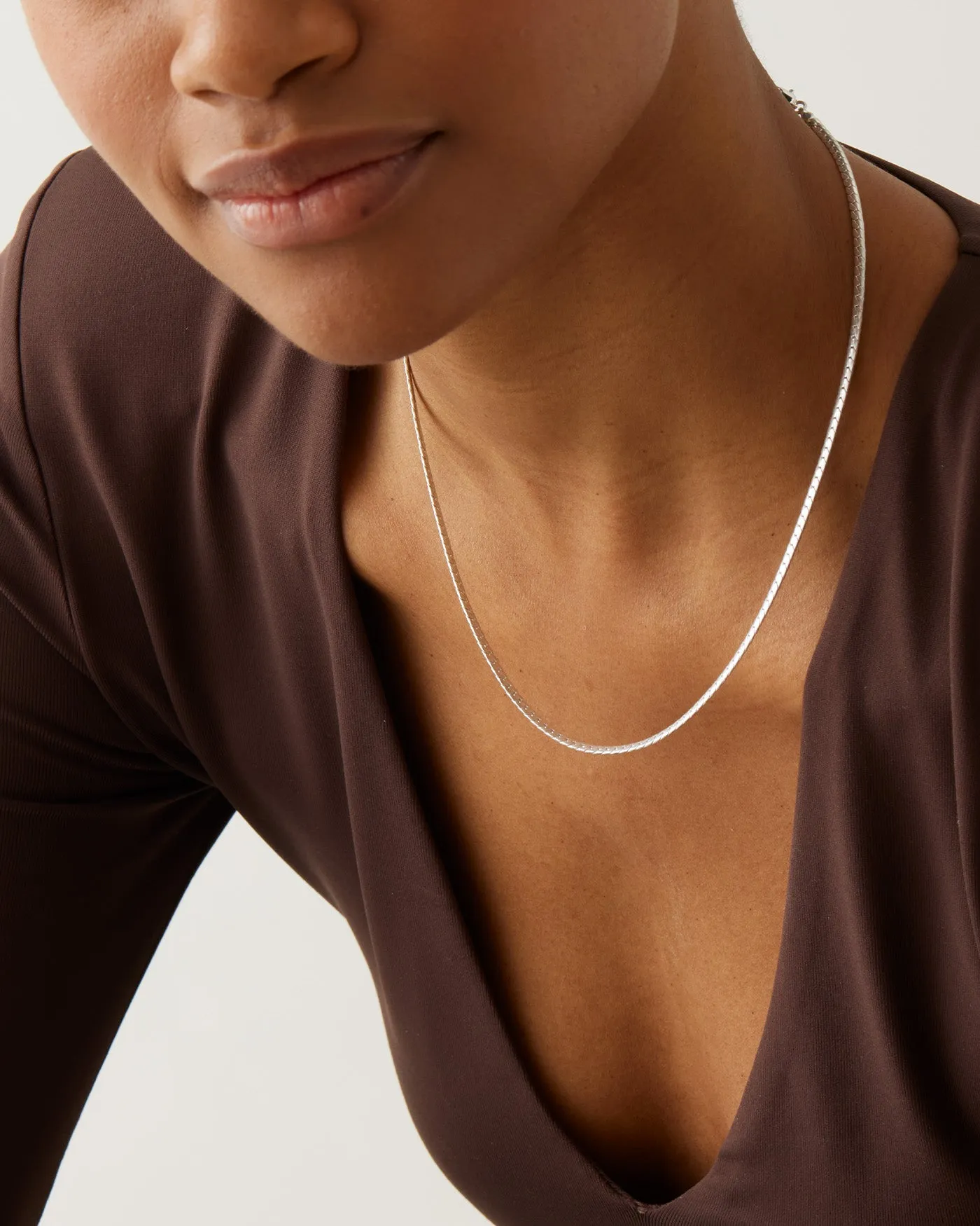 Priya Snake Chain Necklace sold by JENNY BIRD product image thumbnail 2