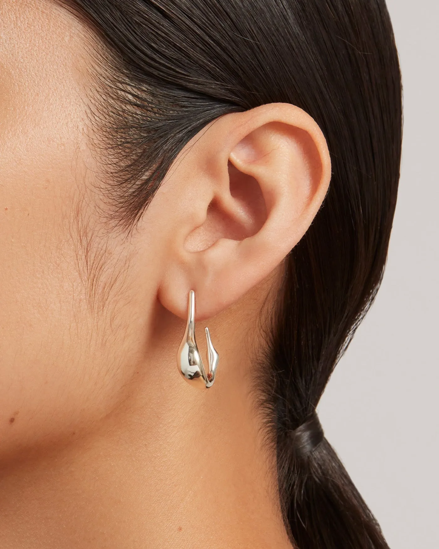 Colette Hoop Earrings Bundle sold by JENNY BIRD product image thumbnail 4