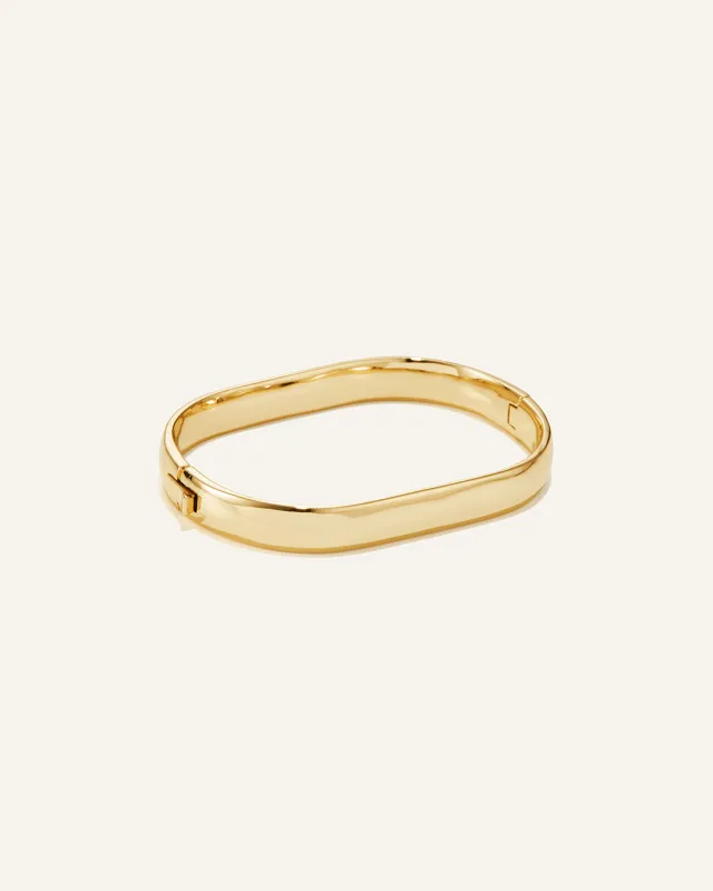 Stevie Bangle sold by JENNY BIRD