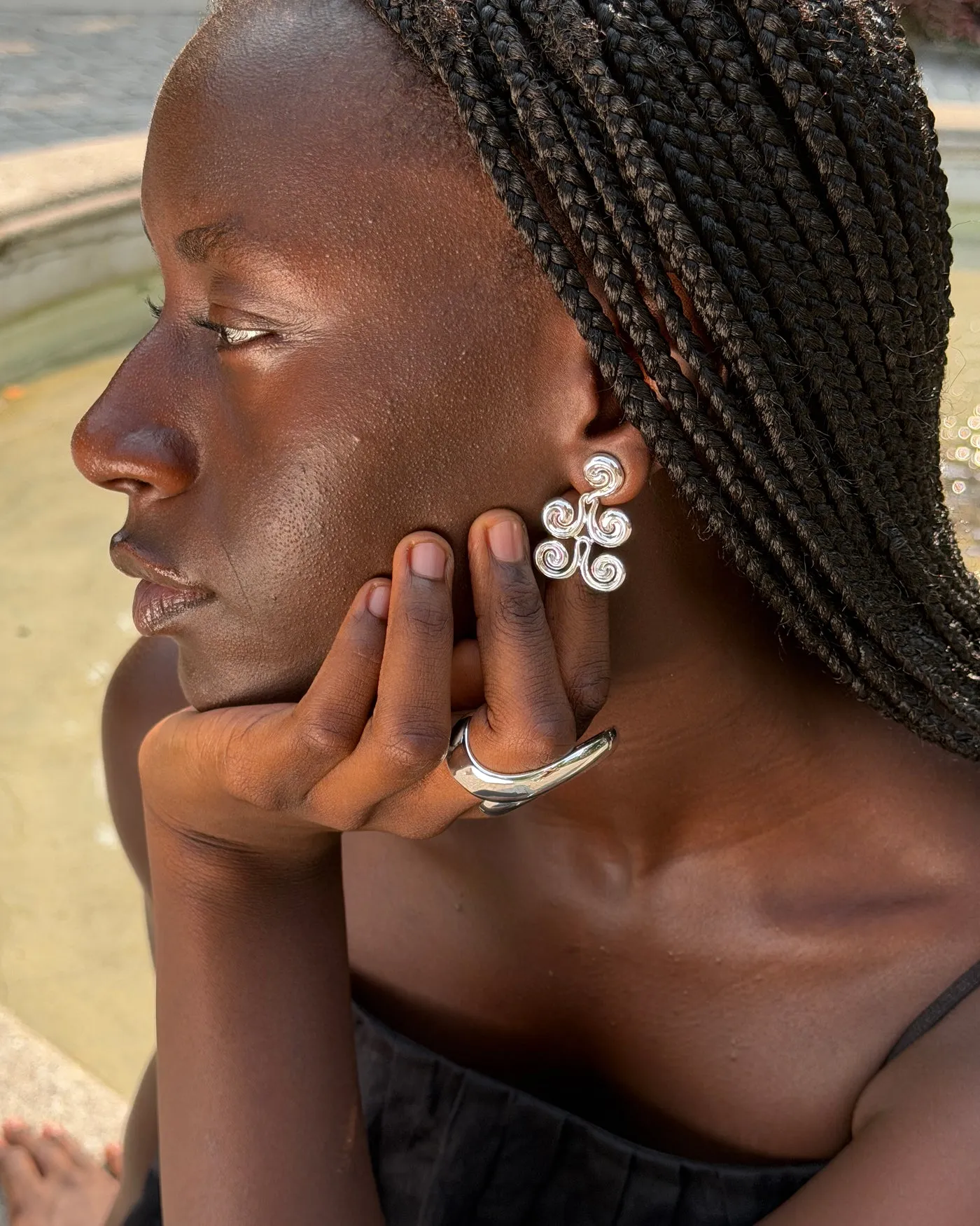 Medium Nico Earrings sold by JENNY BIRD product image thumbnail 4