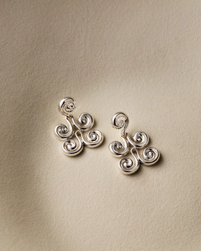 Medium Nico Earrings made by JENNY BIRD