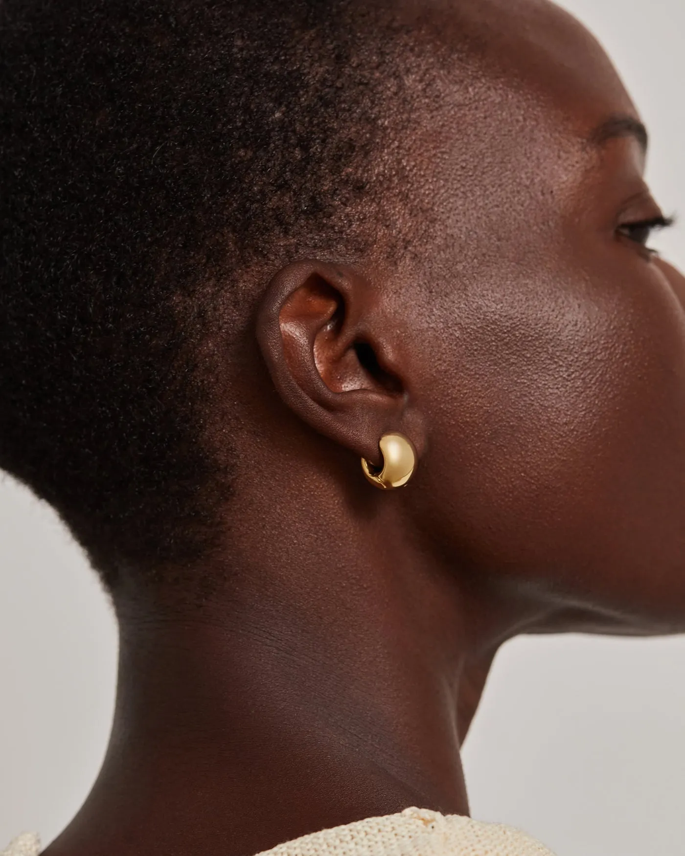 Mini Gemma Hoop Earrings sold by JENNY BIRD product image thumbnail 2