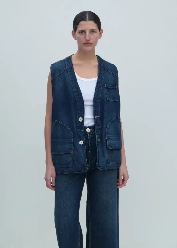 Director's Vest - Medium Roast made by Jesse Kamm