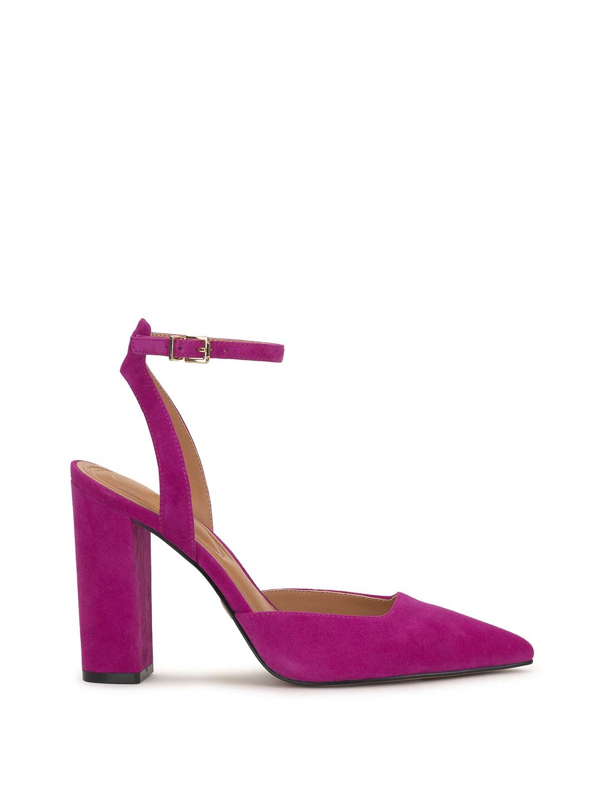 Nazela Pump in Berry Blast sold by Jessica Simpson