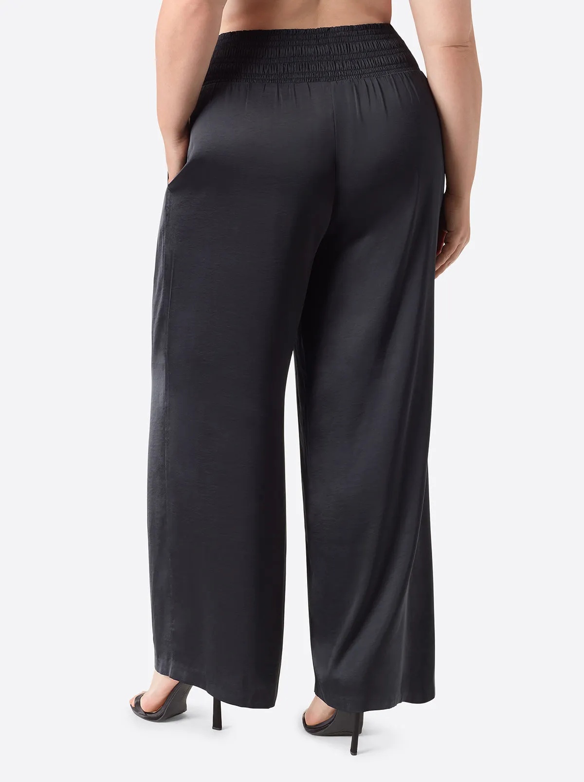 Jeanette Wide Leg Pants in Black sold by Jessica Simpson product image thumbnail 2