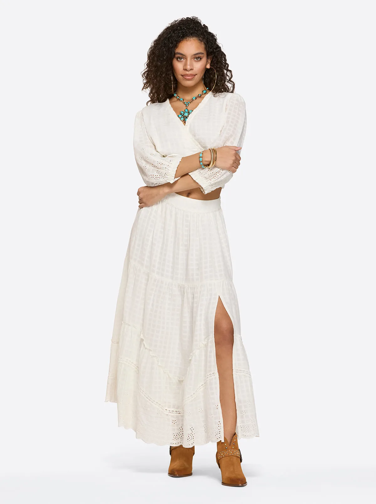 Paula Maxi Skirt in Gardenia sold by Jessica Simpson product image thumbnail 4