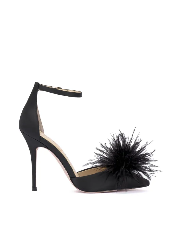 Wolistie High Heel in Black sold by Jessica Simpson